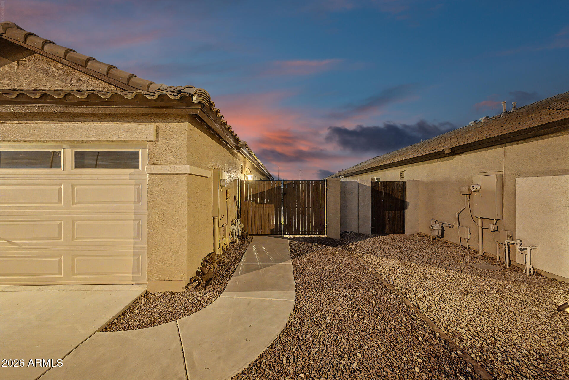 SAN TAN RANCH - Residential