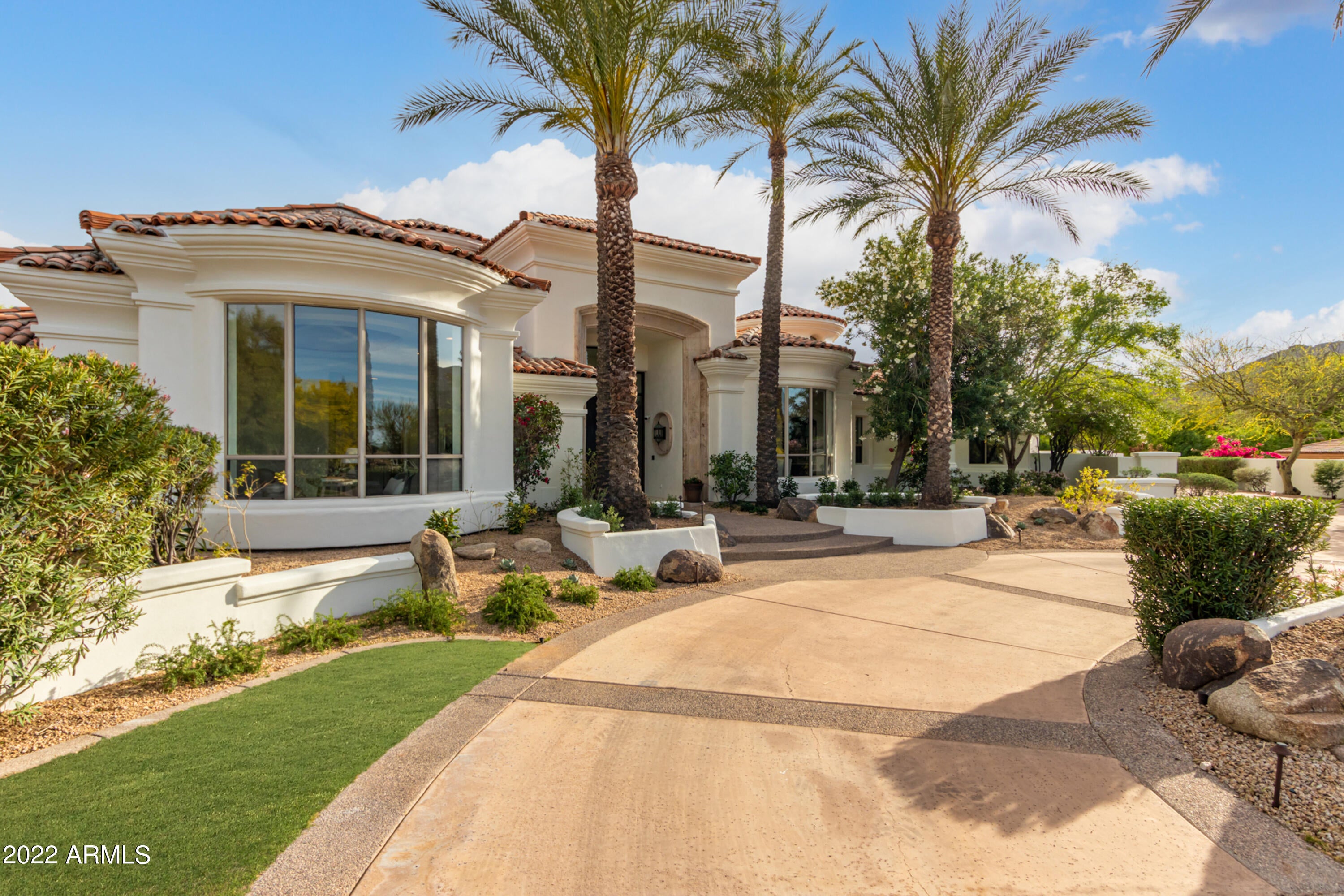 CANYON HORIZONS - Residential