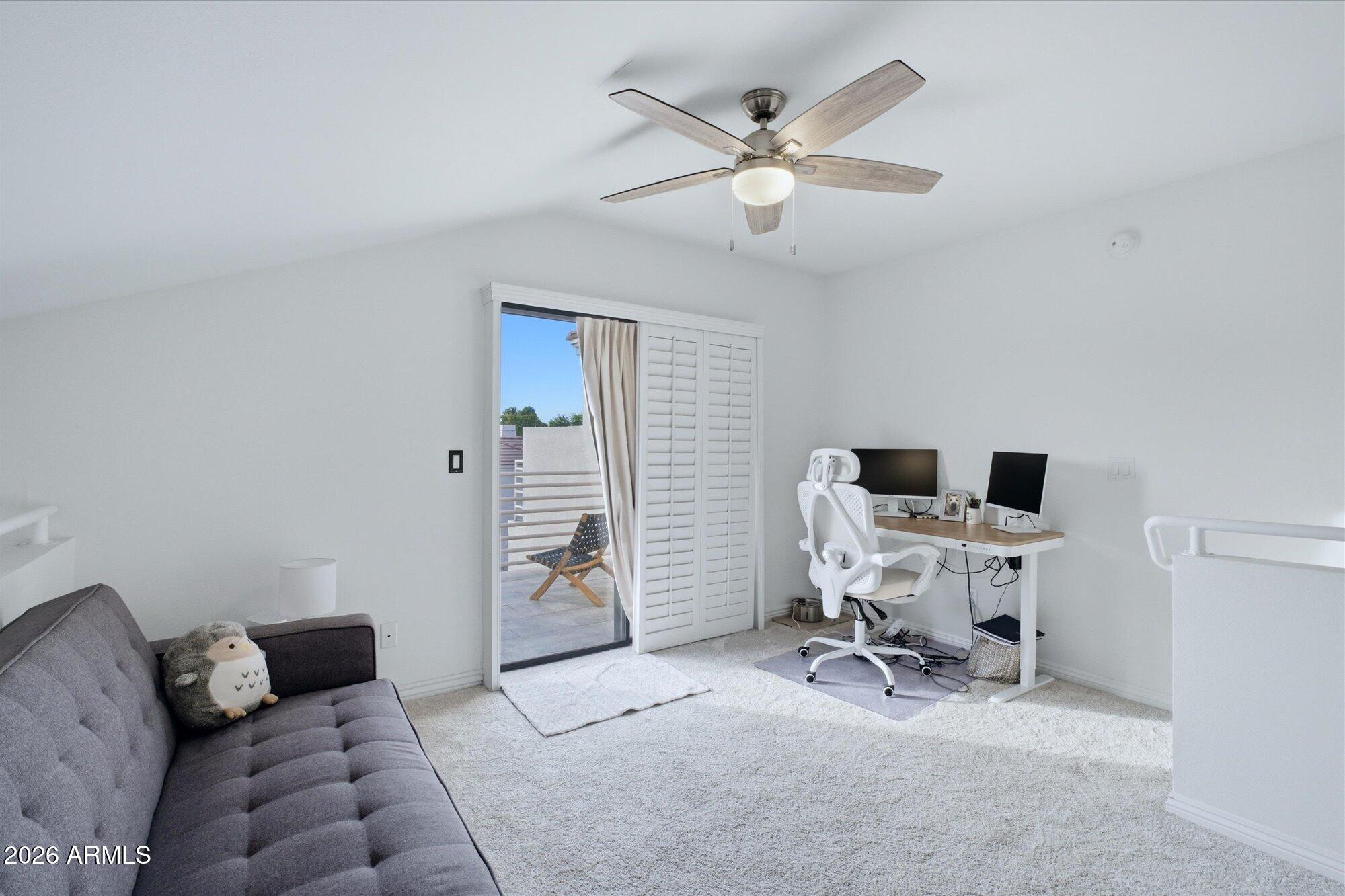 PALM COVE - Residential