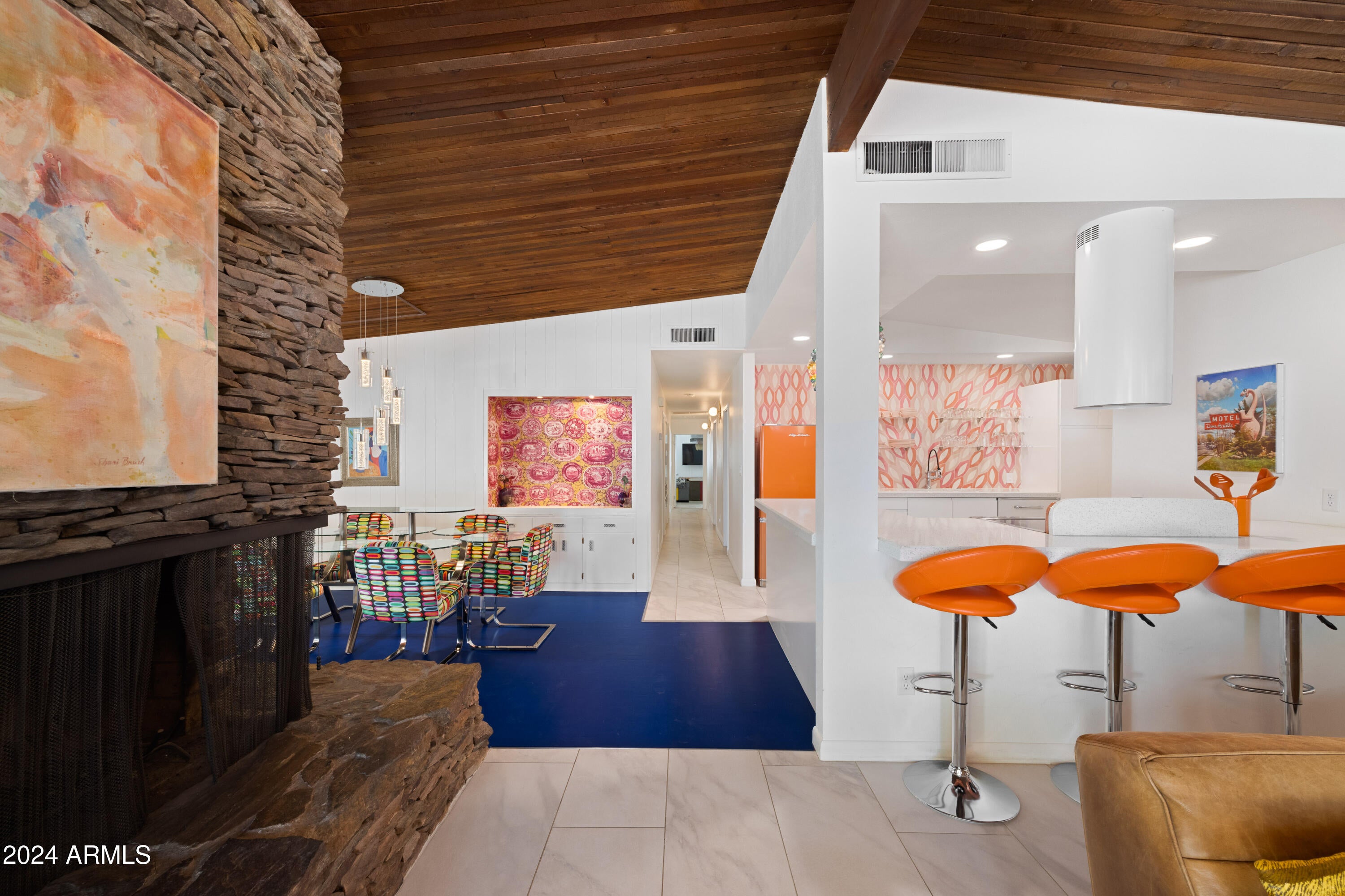 PARADISE VALLEY RANCHOS 2 - Residential