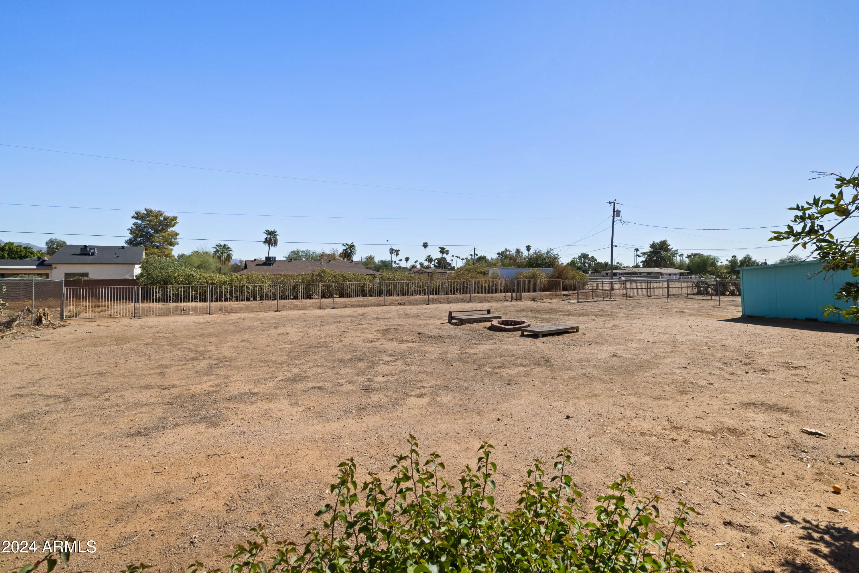 PARADISE VALLEY RANCHOS 2 - Residential