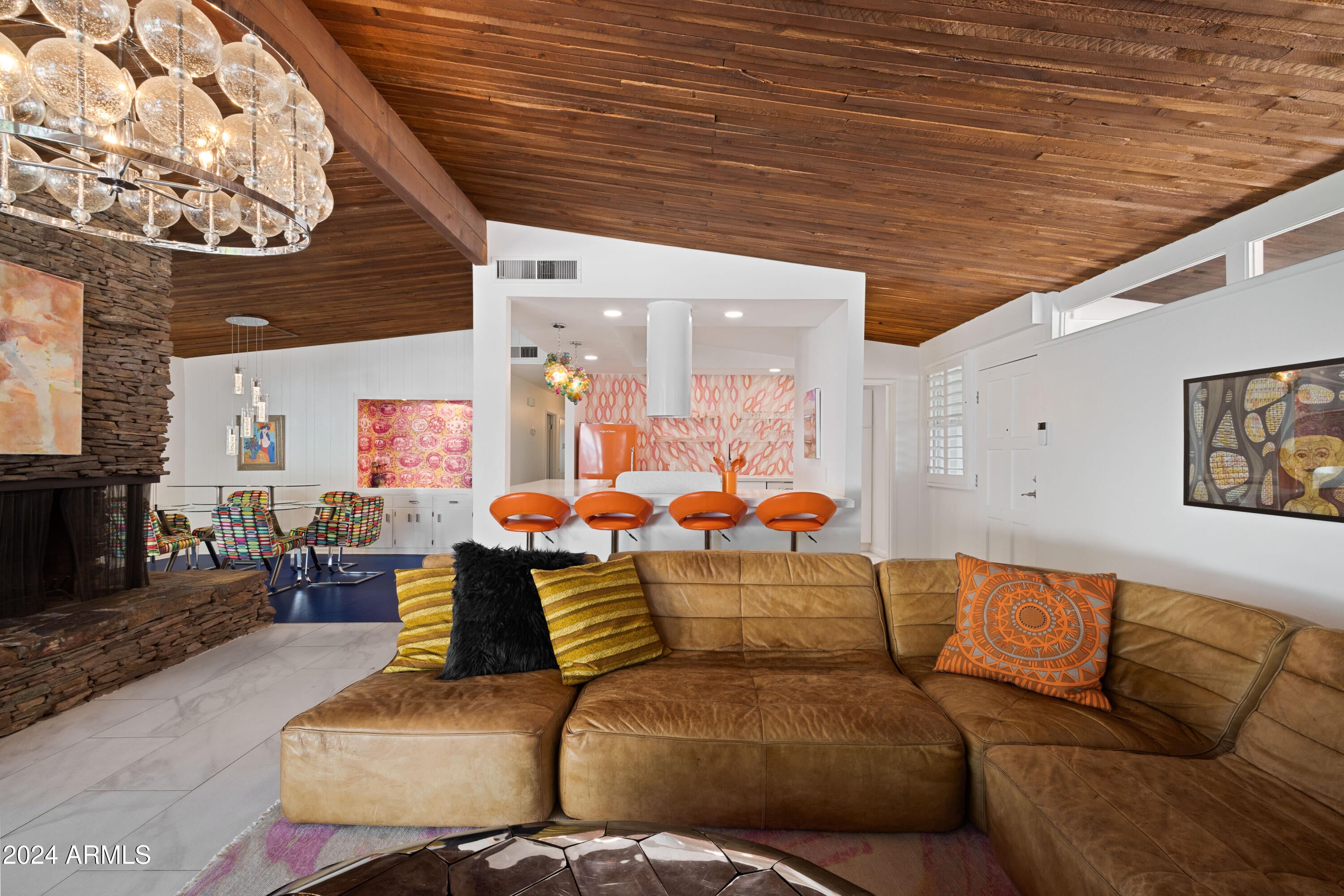 PARADISE VALLEY RANCHOS 2 - Residential