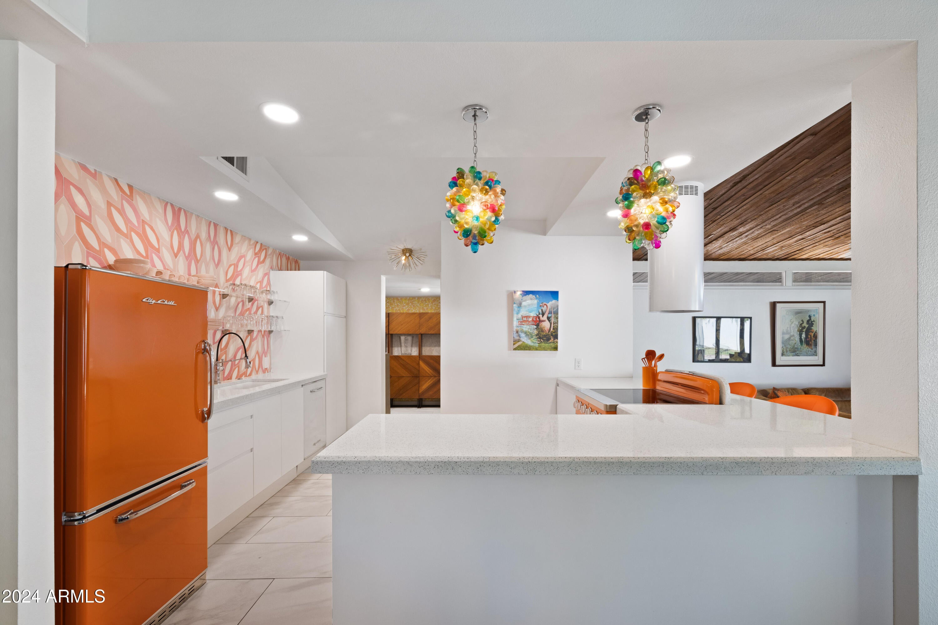 PARADISE VALLEY RANCHOS 2 - Residential