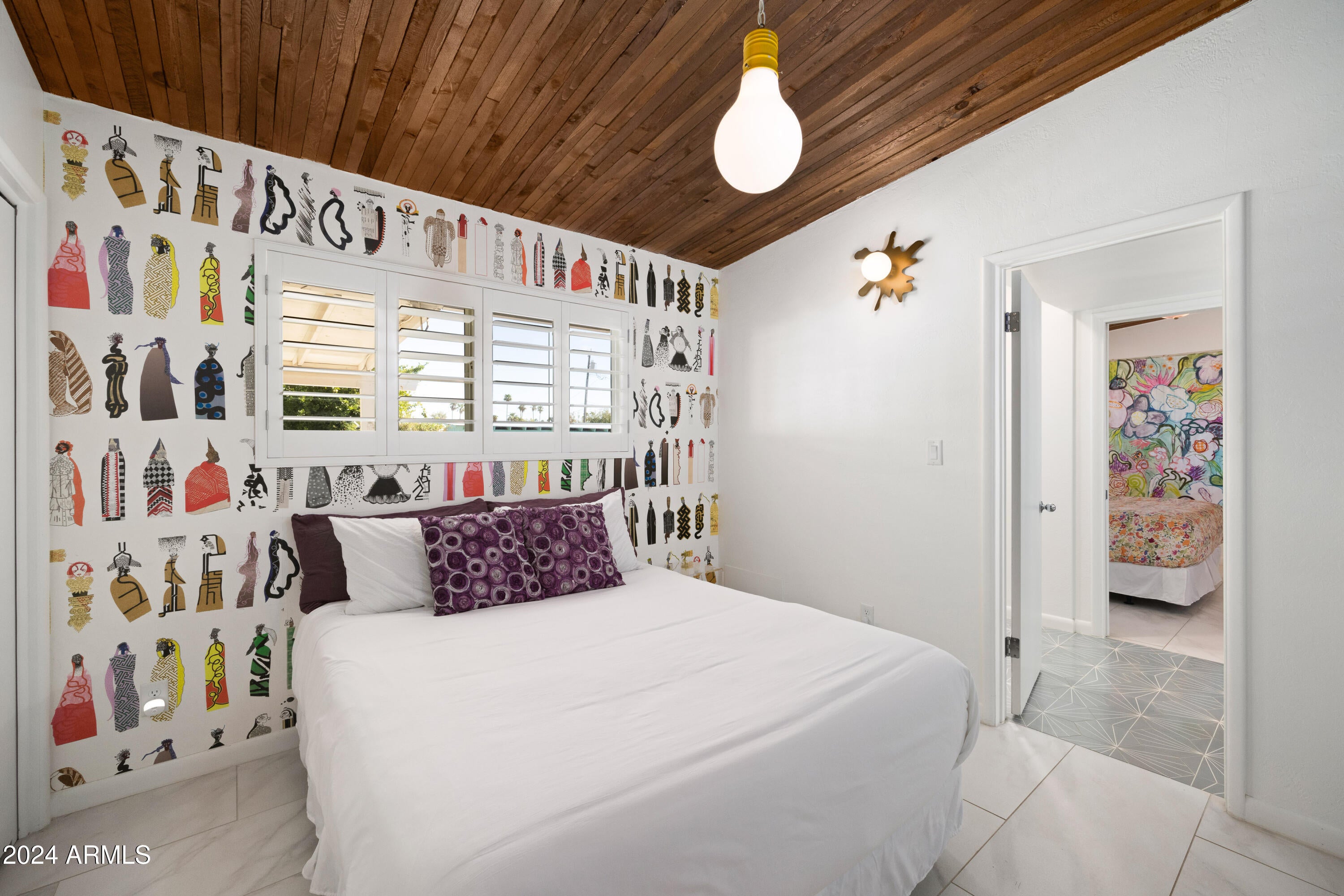 PARADISE VALLEY RANCHOS 2 - Residential