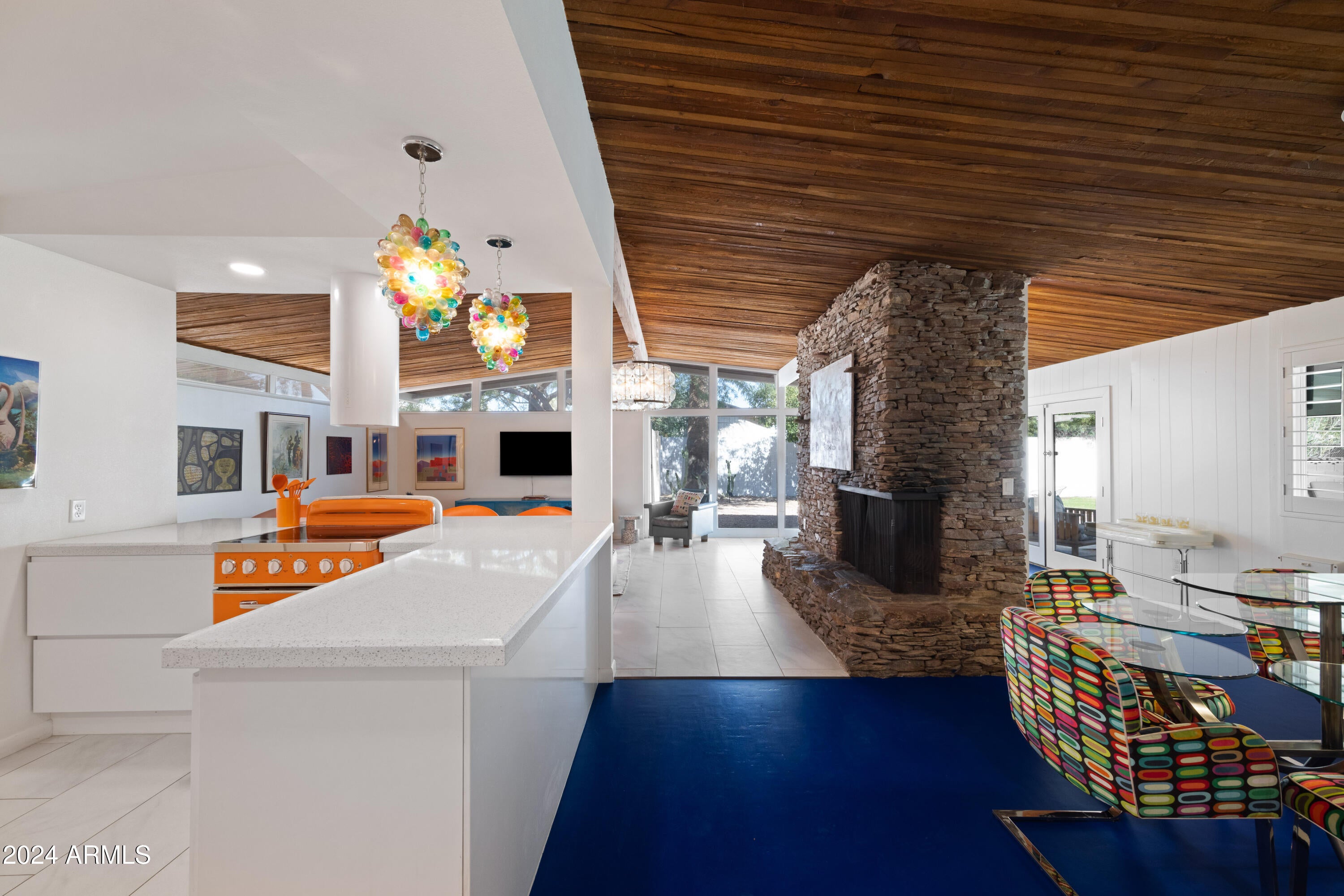 PARADISE VALLEY RANCHOS 2 - Residential
