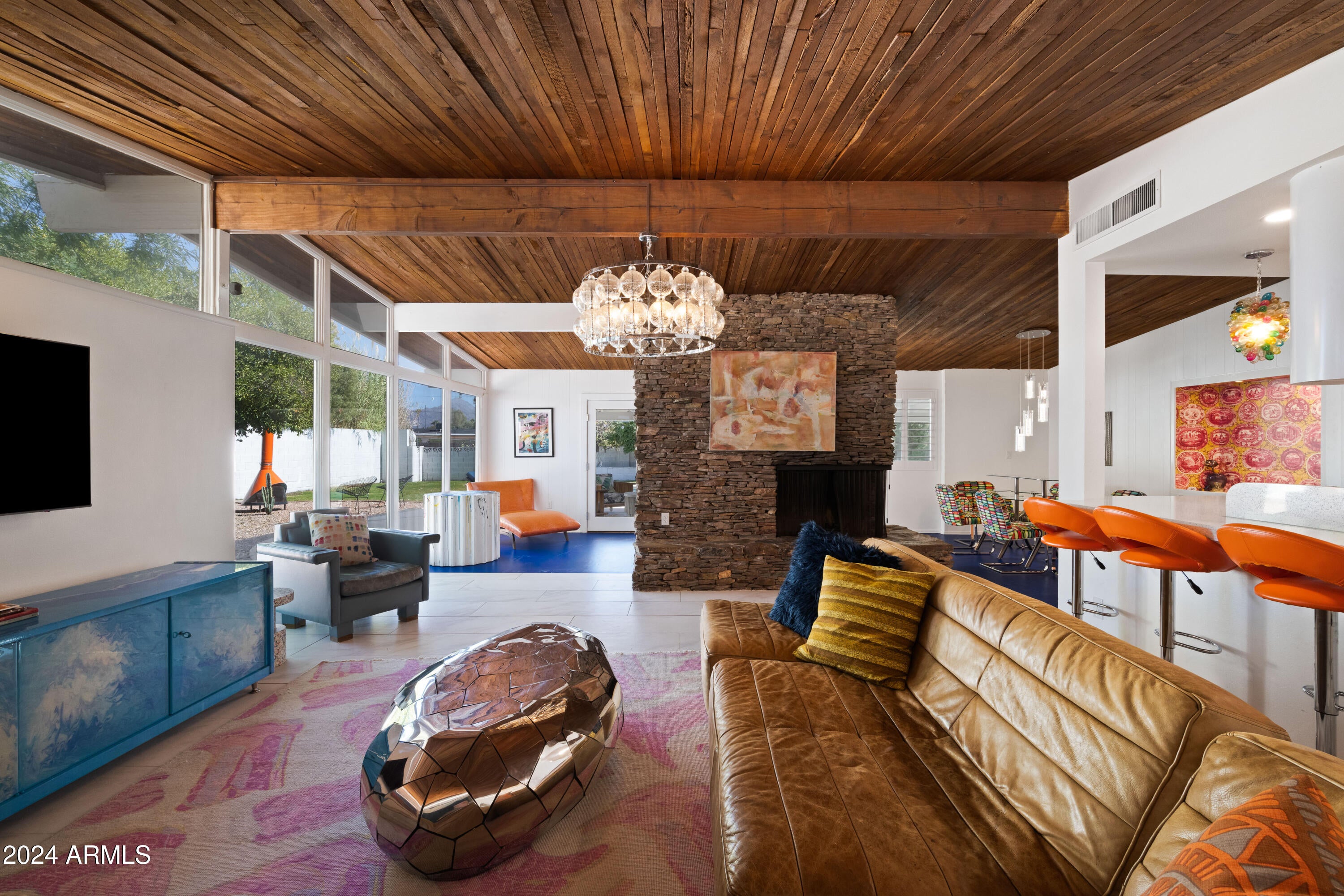 PARADISE VALLEY RANCHOS 2 - Residential