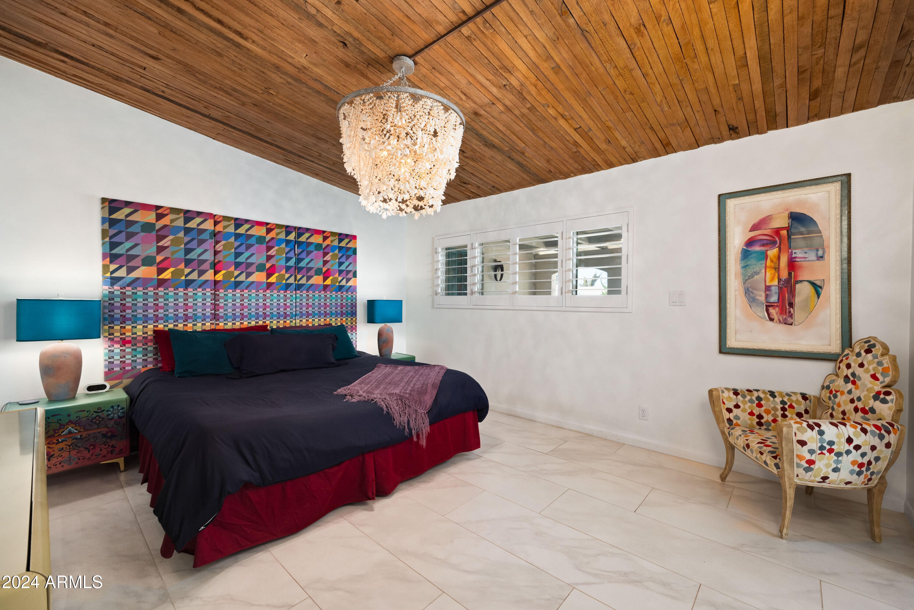 PARADISE VALLEY RANCHOS 2 - Residential
