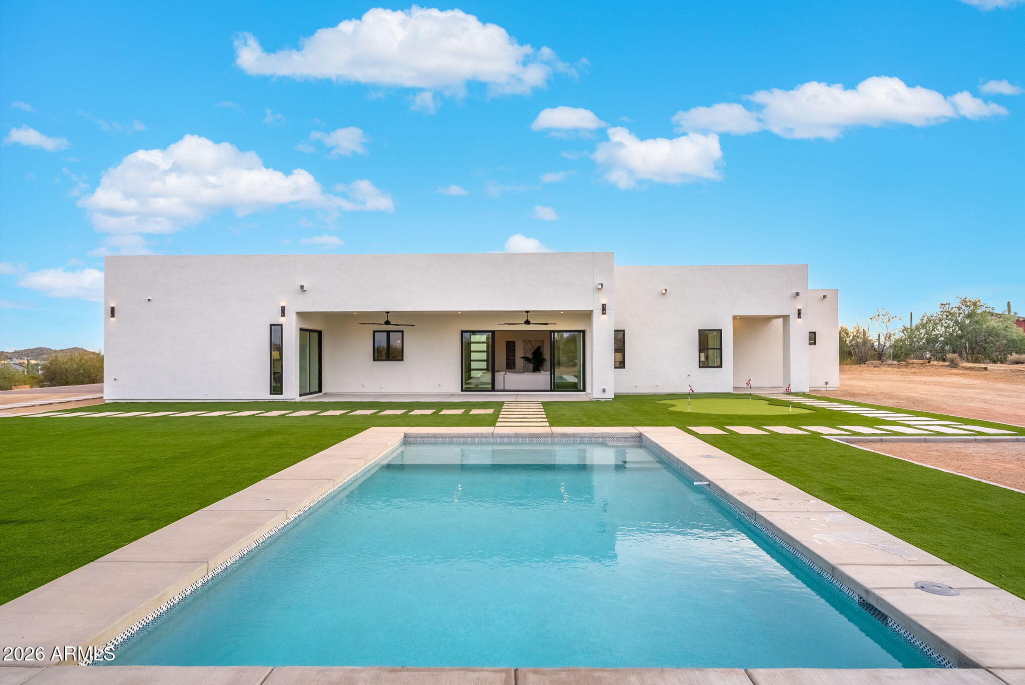 COMMENCING AT THE NORTH QUARTER CORNER OF SECTION 27, TOWNSHIP 03 SOU - Residential