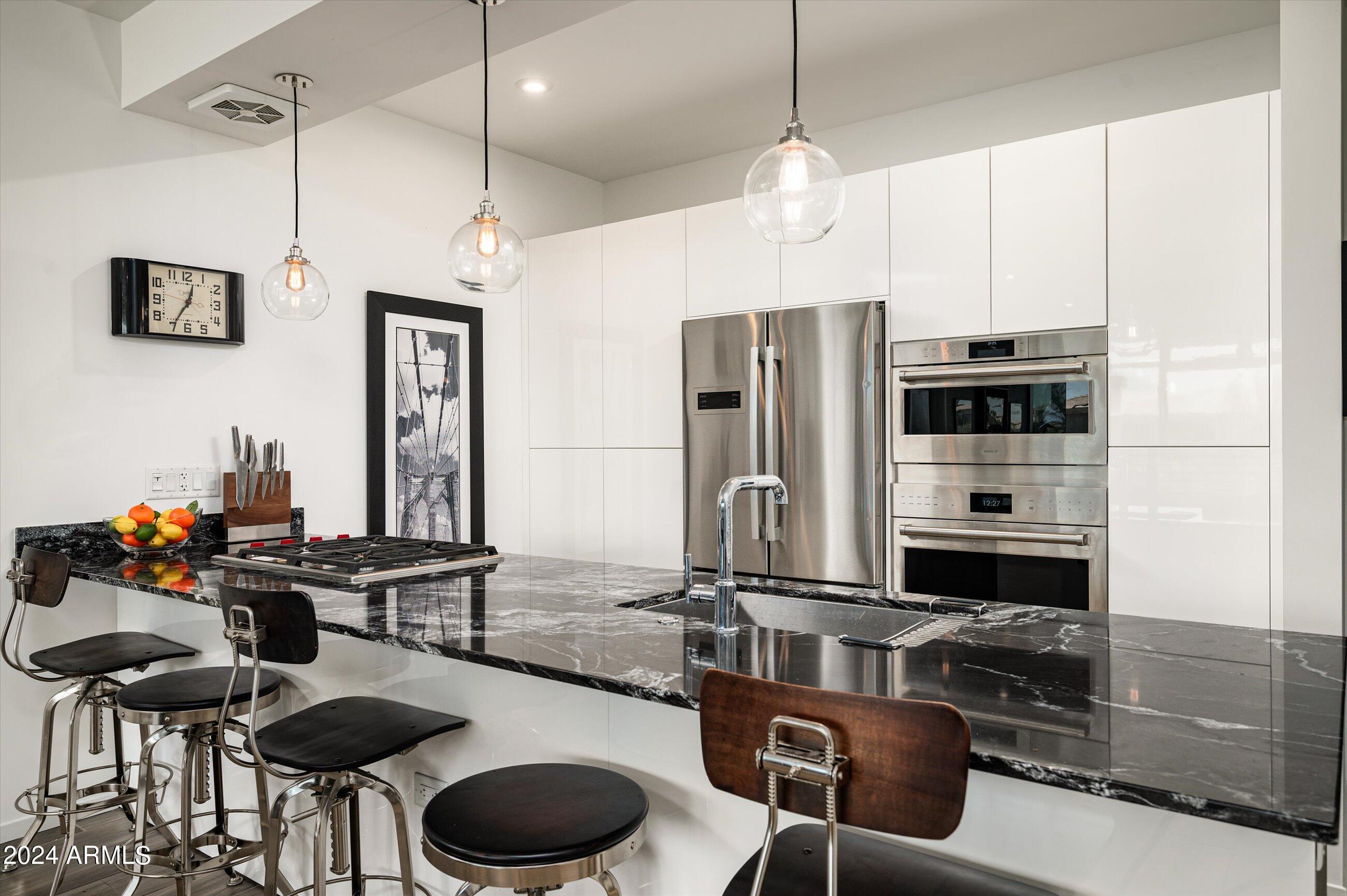 OPTIMA KIERLAND CENTER 7120 CONDOMINIUM 2ND AMD - Residential