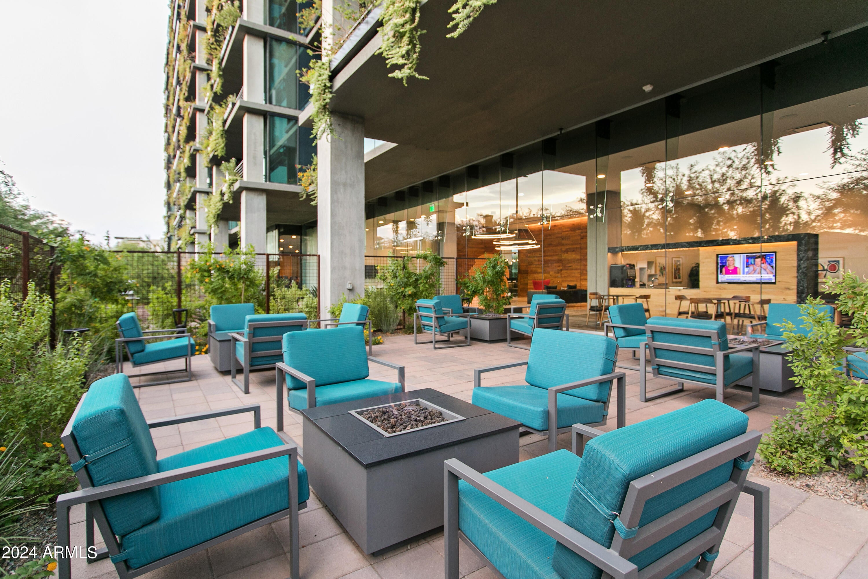 OPTIMA KIERLAND CENTER 7120 CONDOMINIUM 2ND AMD - Residential