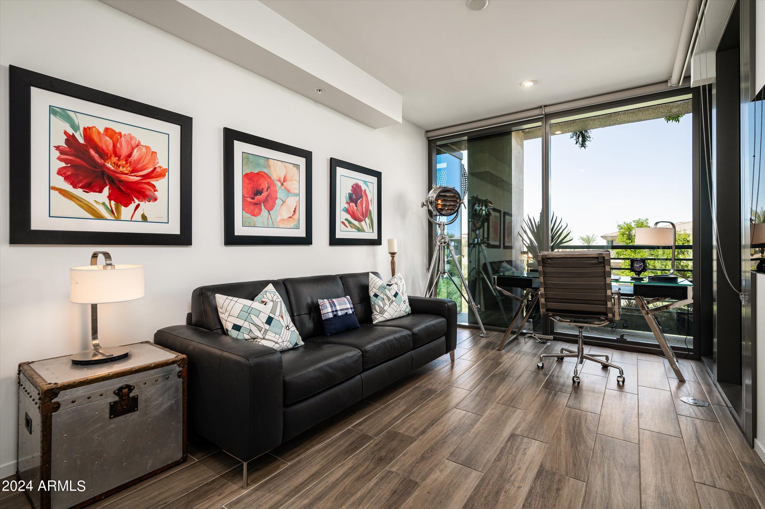 OPTIMA KIERLAND CENTER 7120 CONDOMINIUM 2ND AMD - Residential