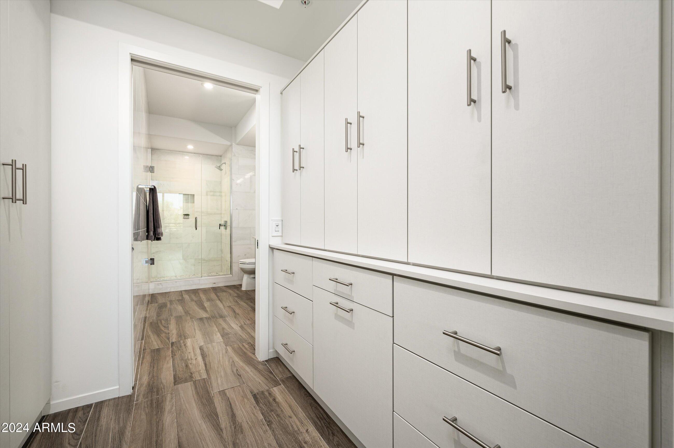 OPTIMA KIERLAND CENTER 7120 CONDOMINIUM 2ND AMD - Residential