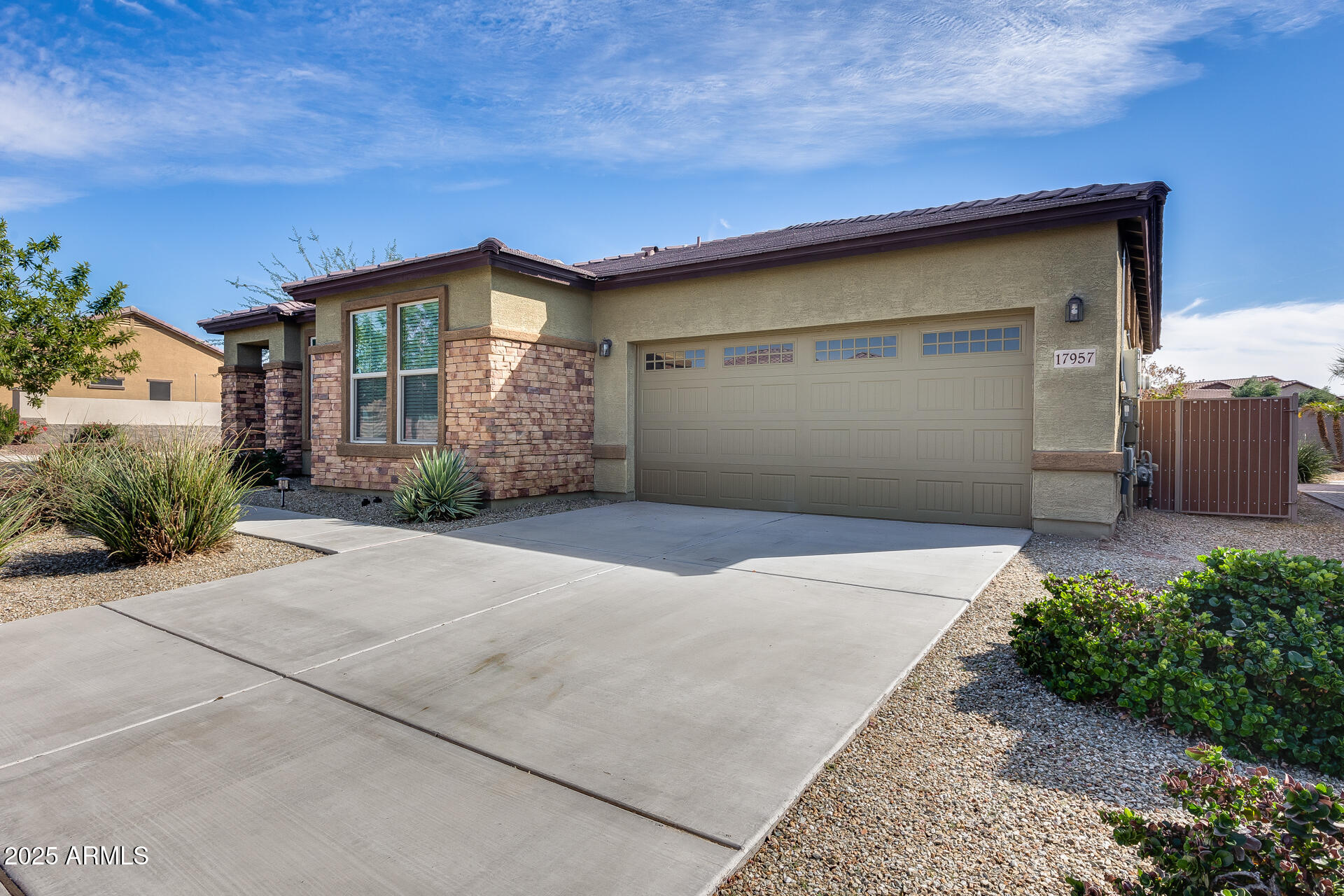 PROVINCE AT ESTRELLA MOUNTAIN RANCH PARCEL 11 - Residential
