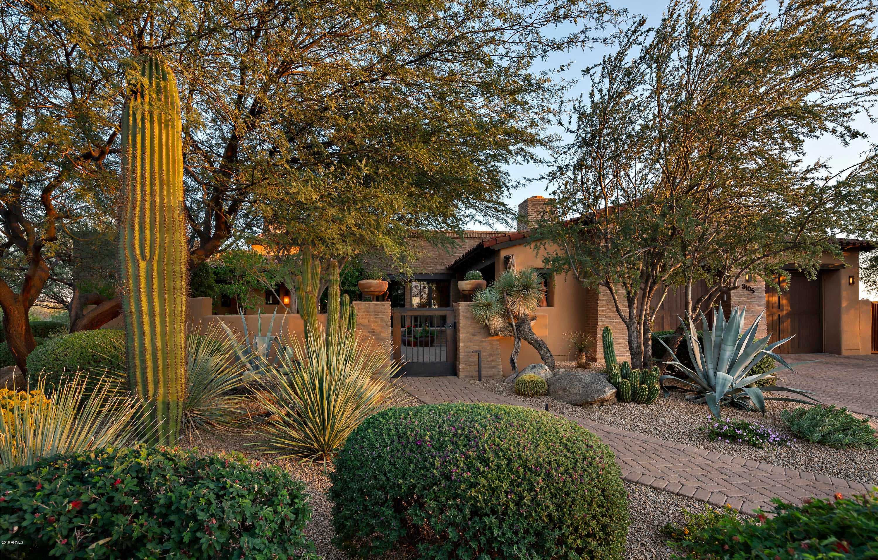 Whisper Rock - Residential