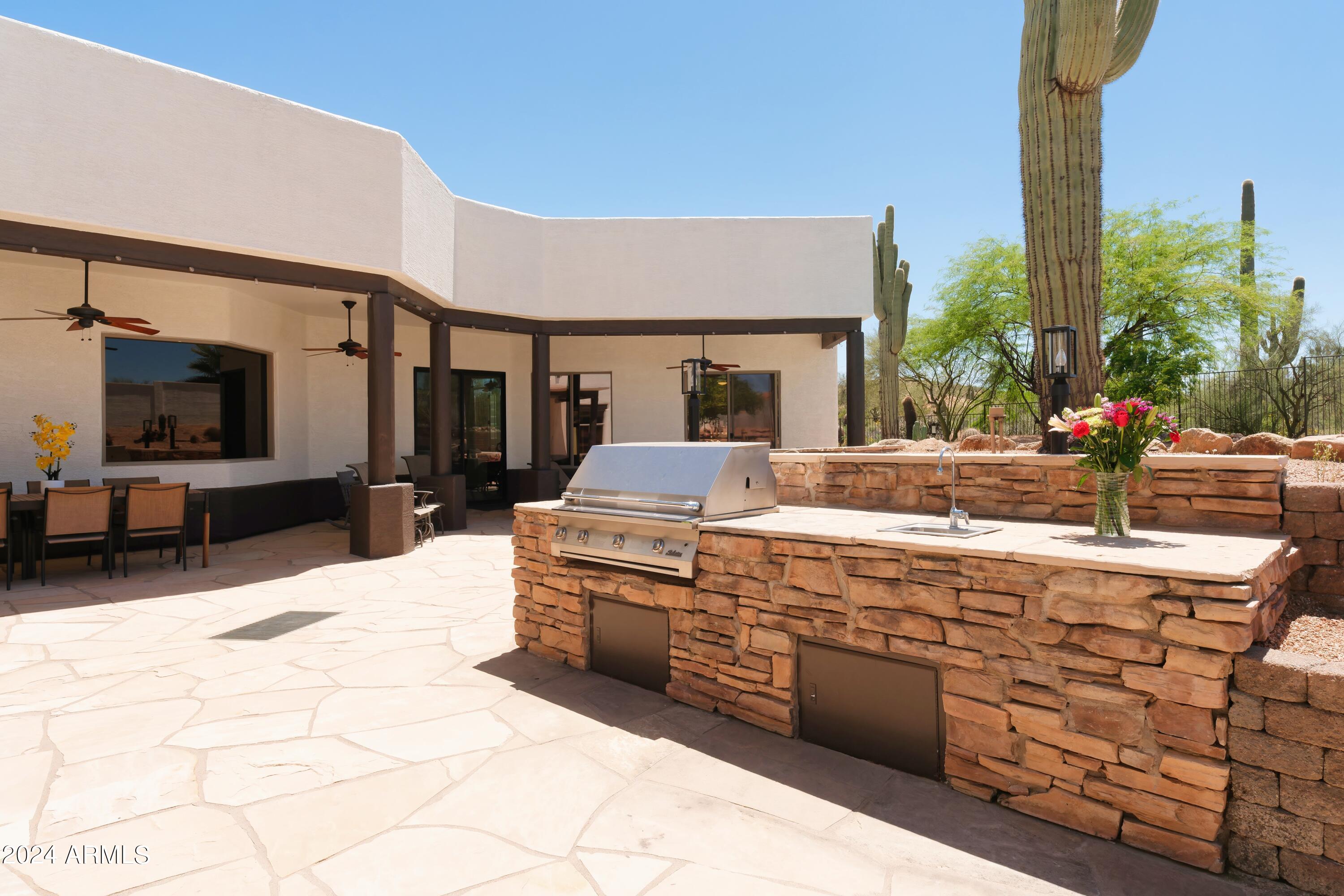 FOUNTAIN HILLS ARIZONA NO. 412-B BLOCKS 1-3 LOTS 1 - Residential