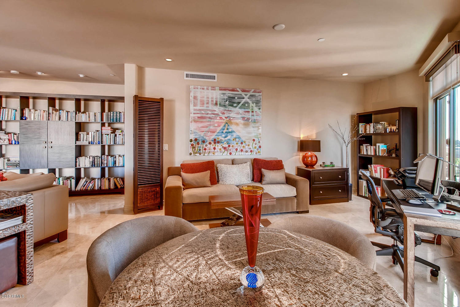 SCOTTSDALE WATERFRONT - Residential