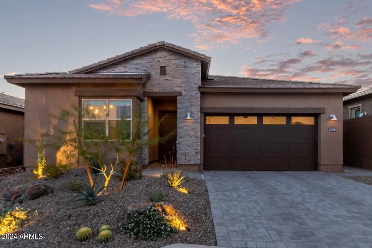 PASEO AT PINNACLE PEAK - Residential
