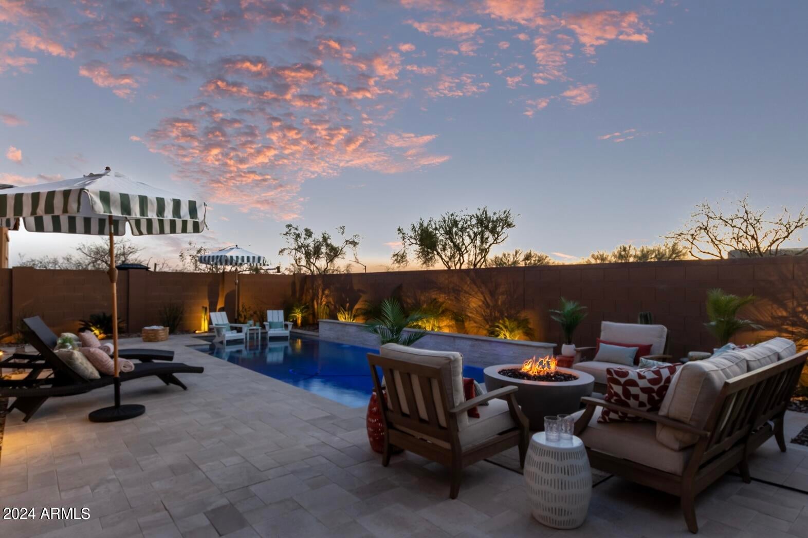 PASEO AT PINNACLE PEAK - Residential