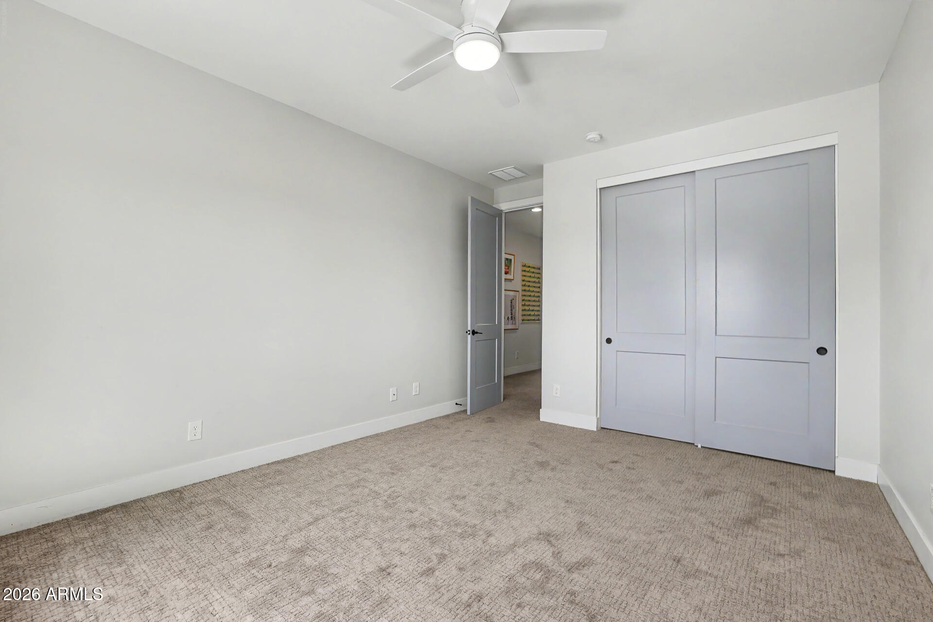 LONG MANOR - Residential