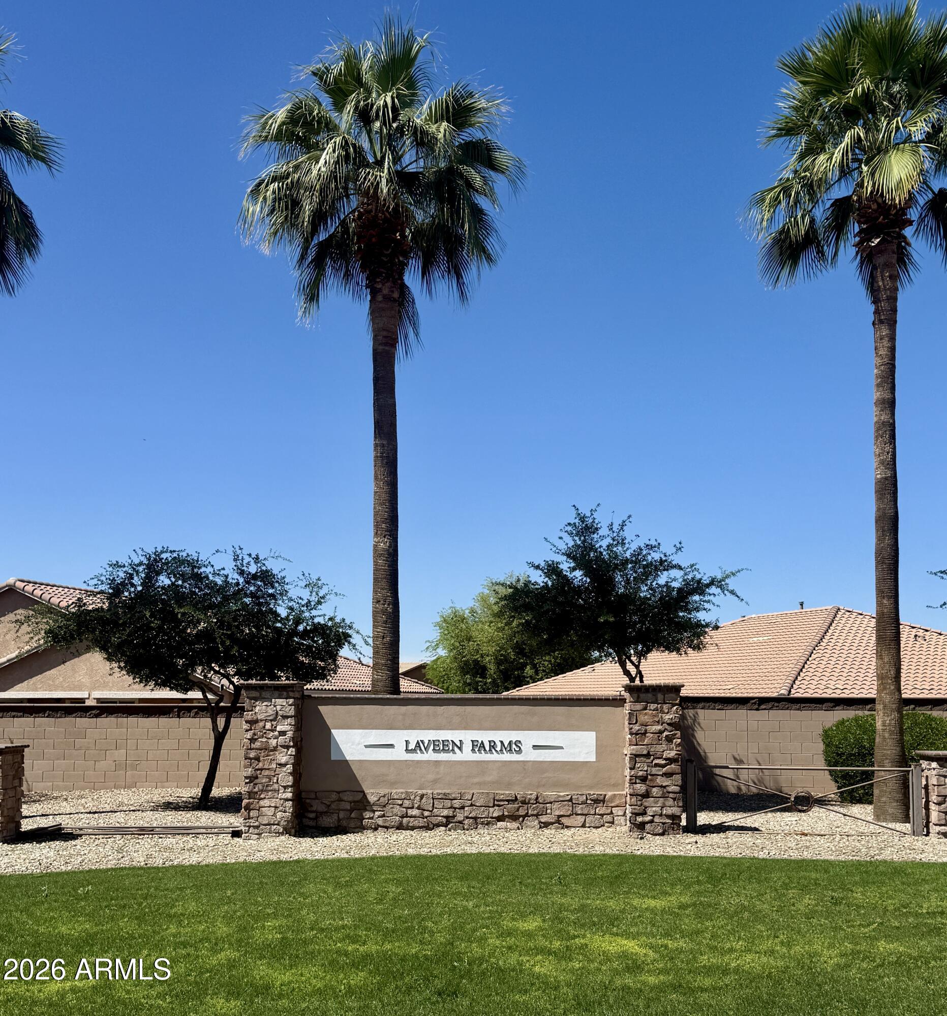 LAVEEN FARMS - Residential