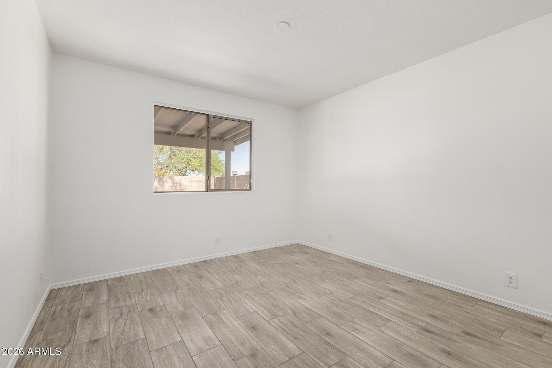LARISSA - Residential