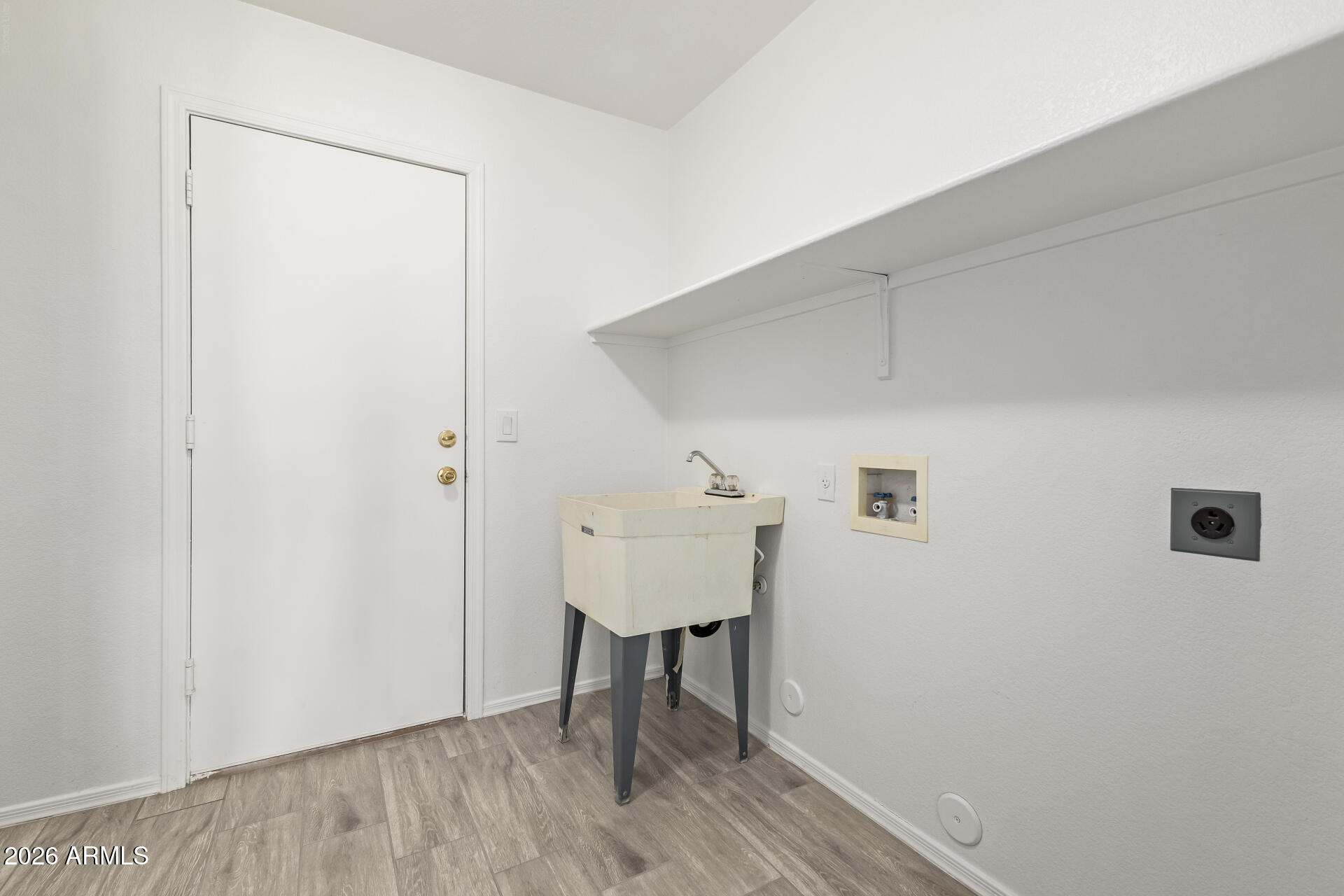 LARISSA - Residential