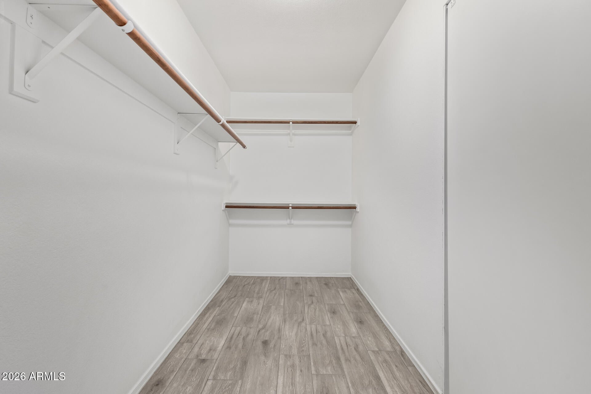 LARISSA - Residential