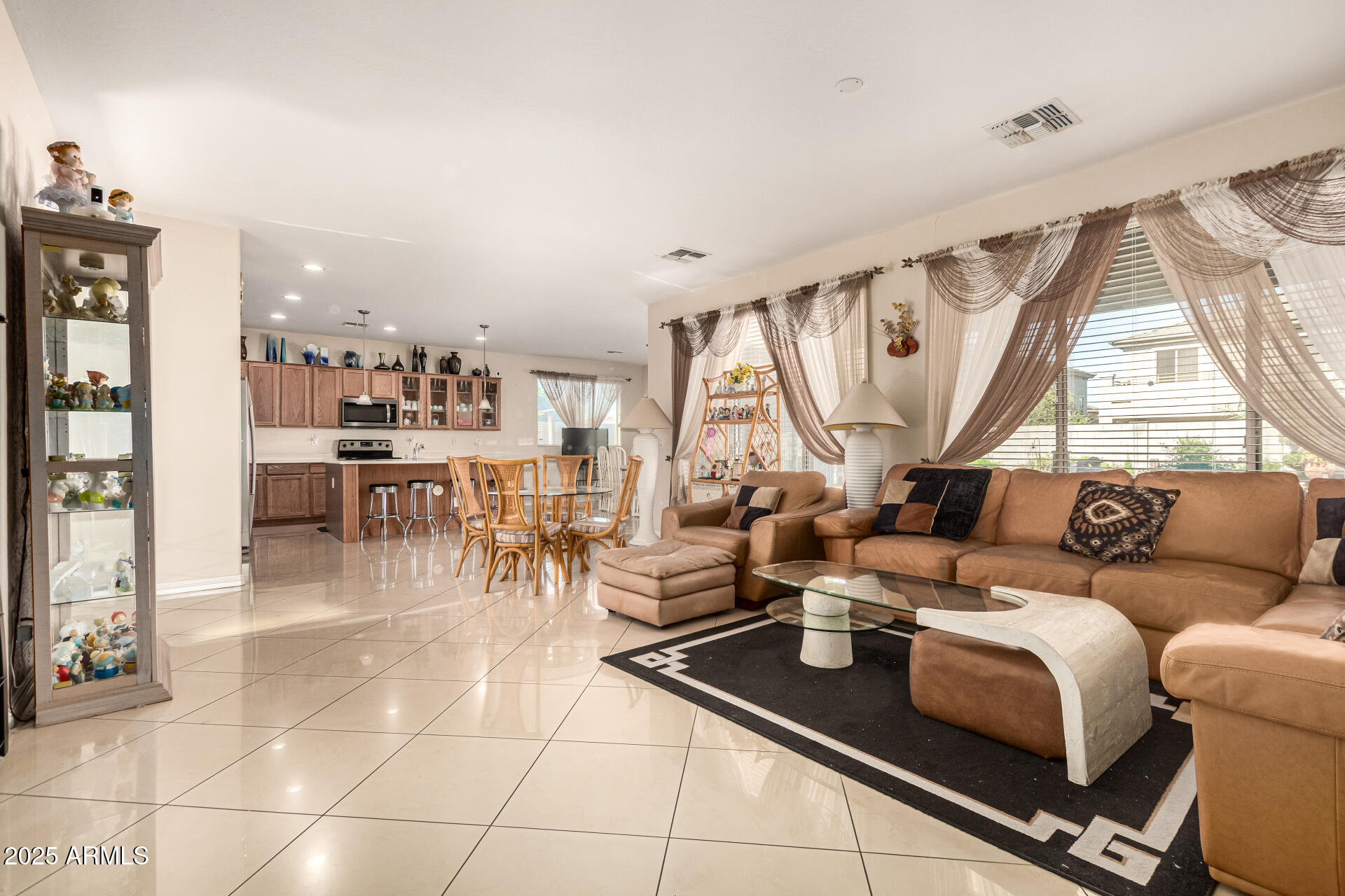 ROVEY FARM ESTATES SOUTH - Residential