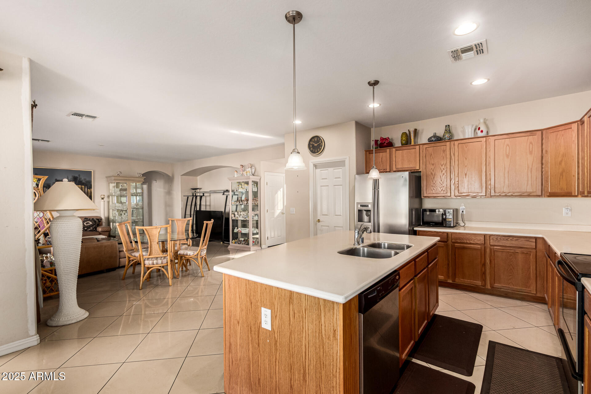 ROVEY FARM ESTATES SOUTH - Residential