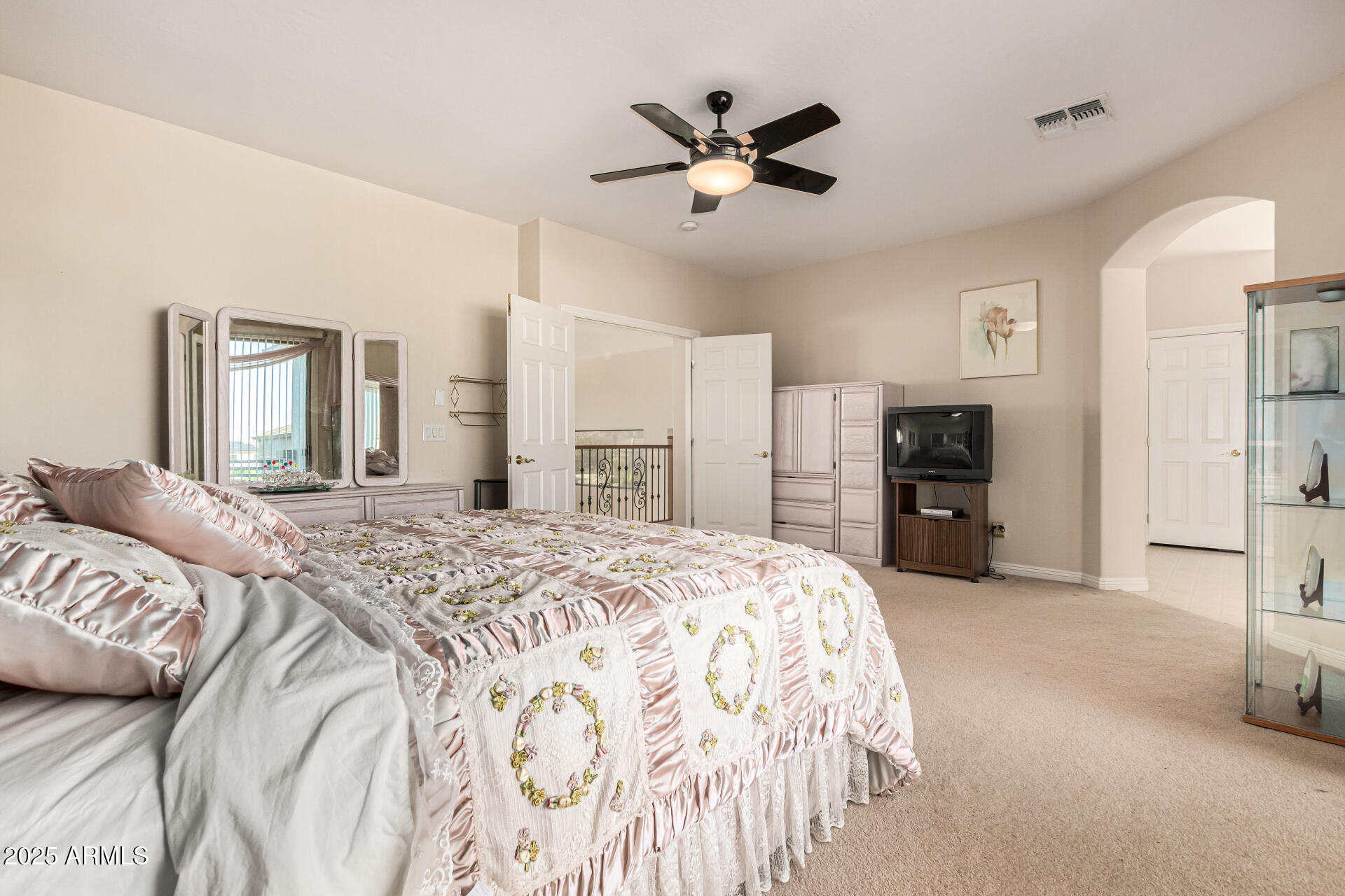 ROVEY FARM ESTATES SOUTH - Residential