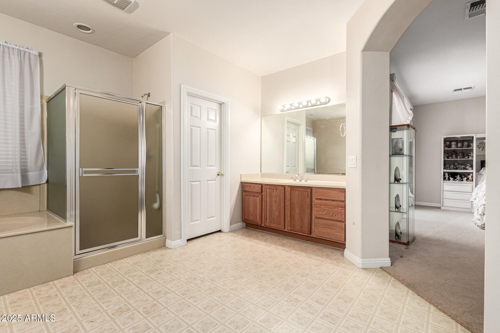 ROVEY FARM ESTATES SOUTH - Residential