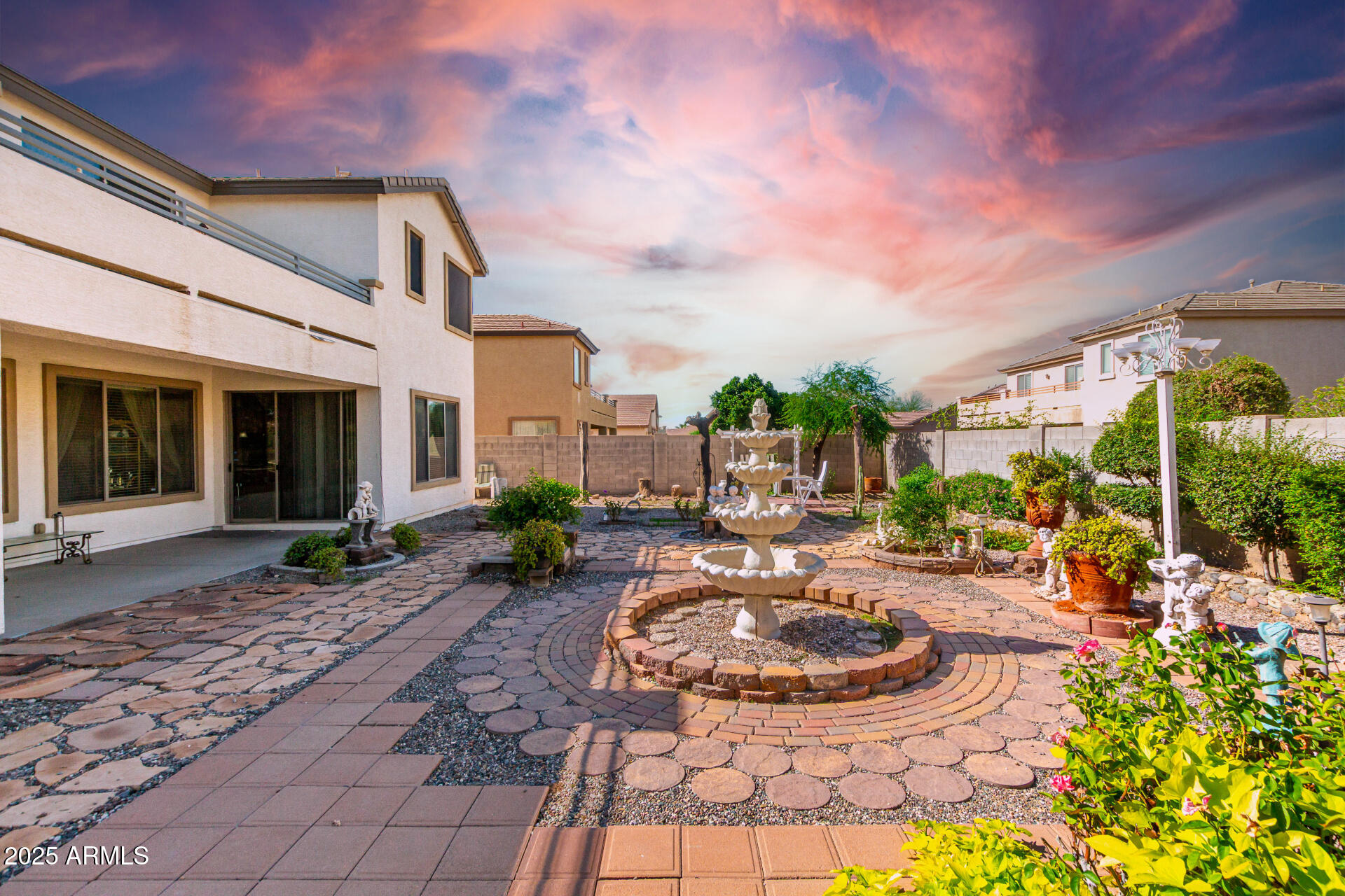 ROVEY FARM ESTATES SOUTH - Residential