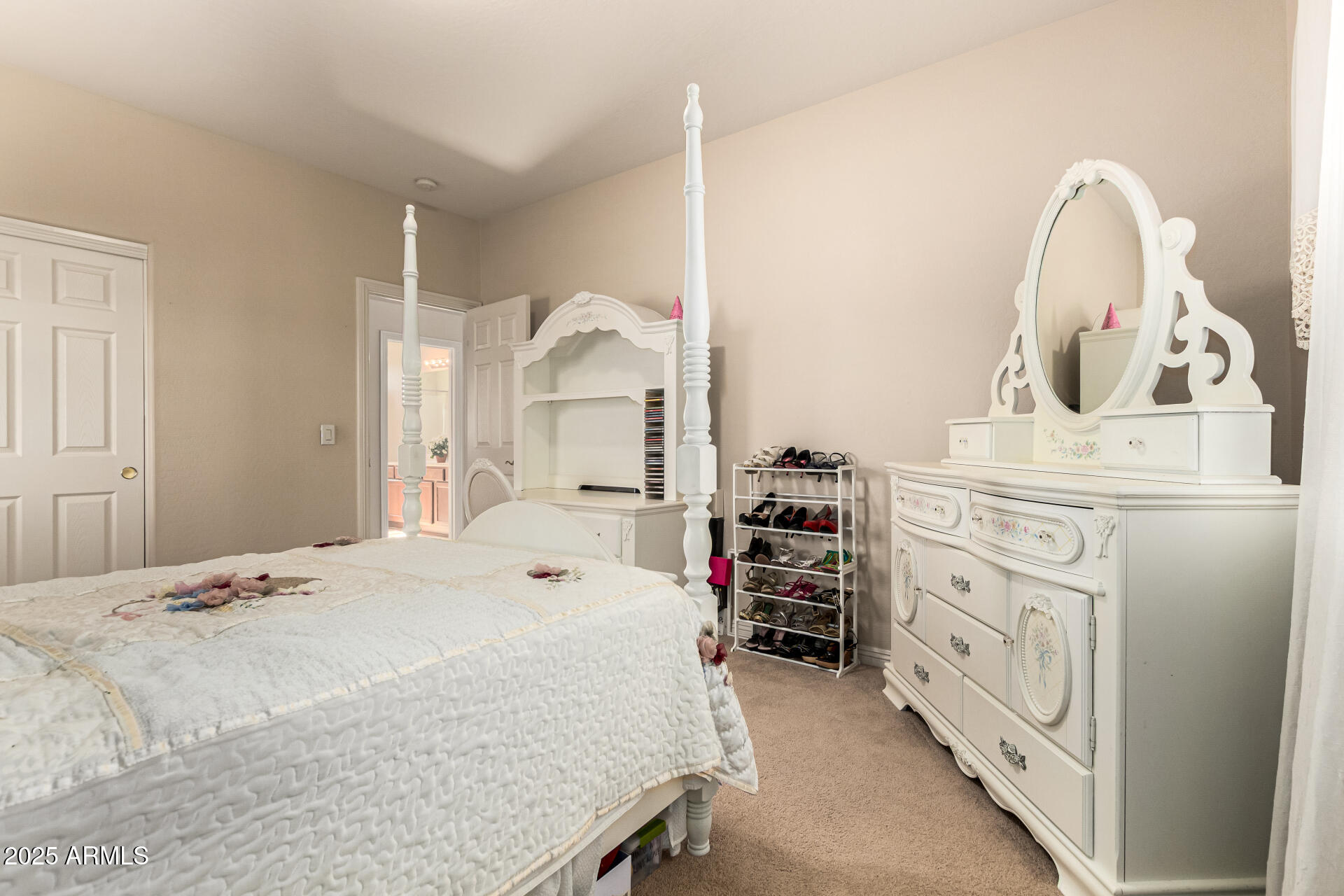 ROVEY FARM ESTATES SOUTH - Residential