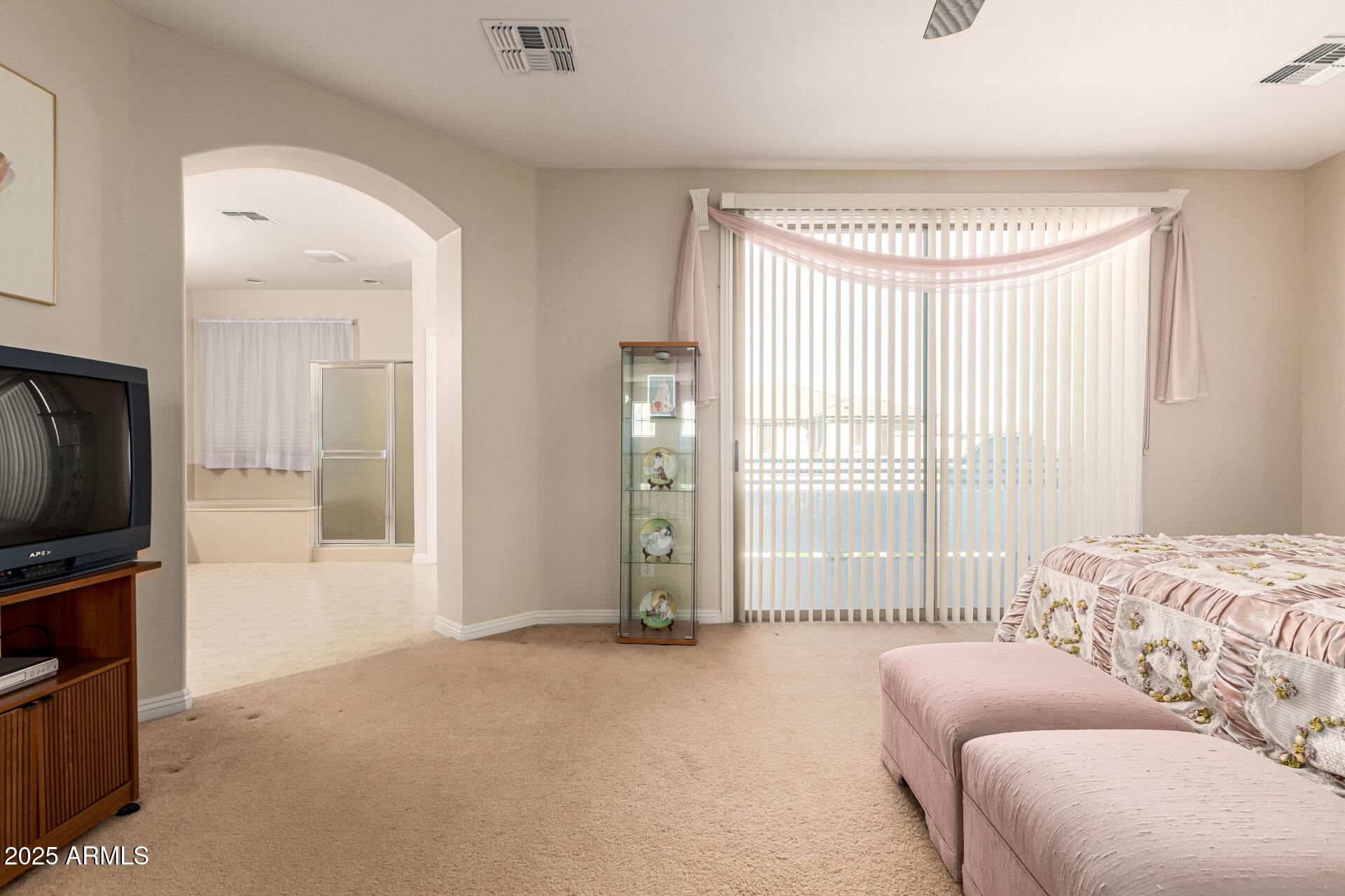 ROVEY FARM ESTATES SOUTH - Residential