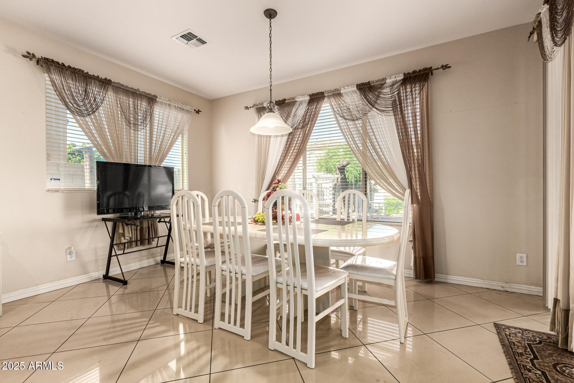 ROVEY FARM ESTATES SOUTH - Residential