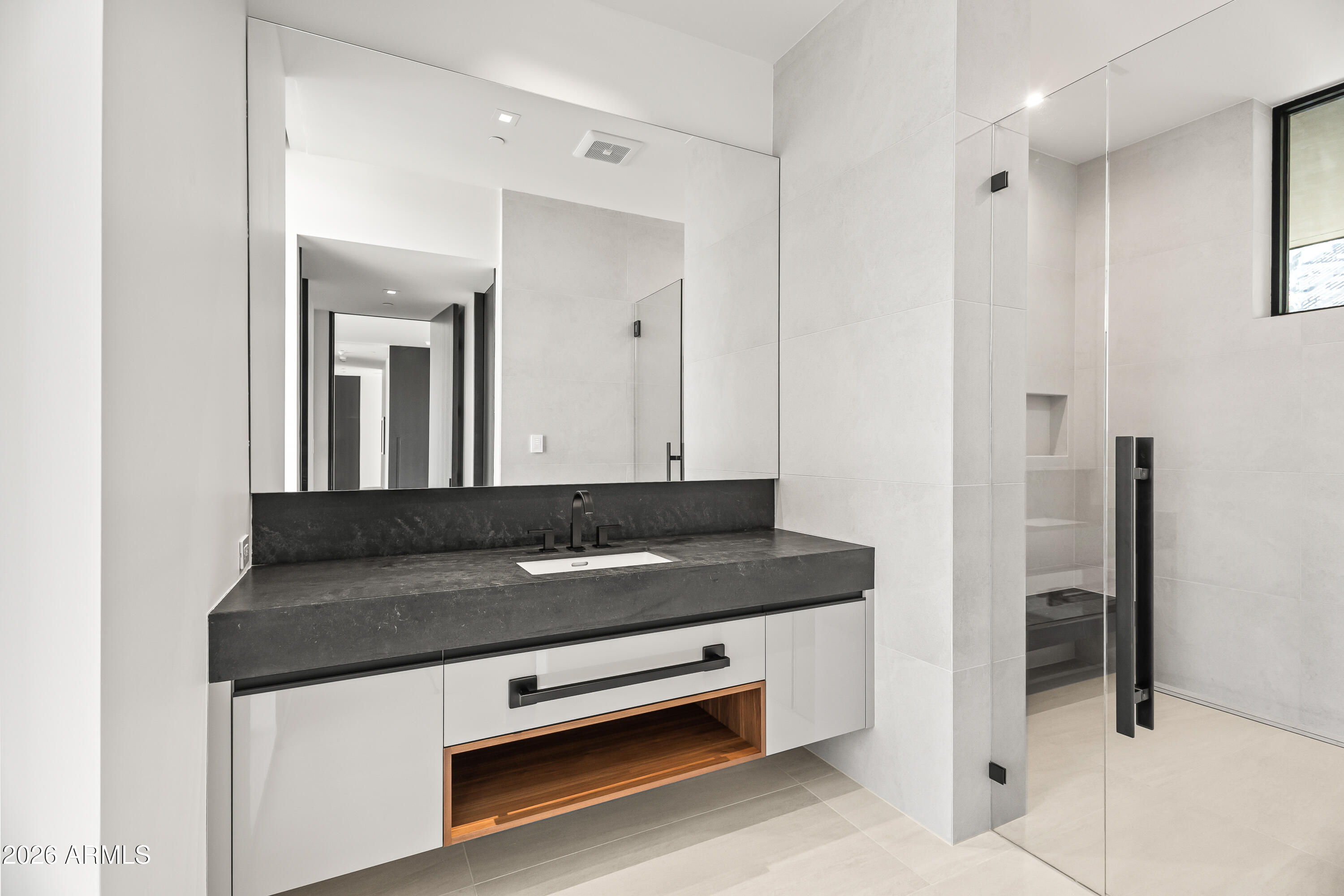 MIRADOR - Residential