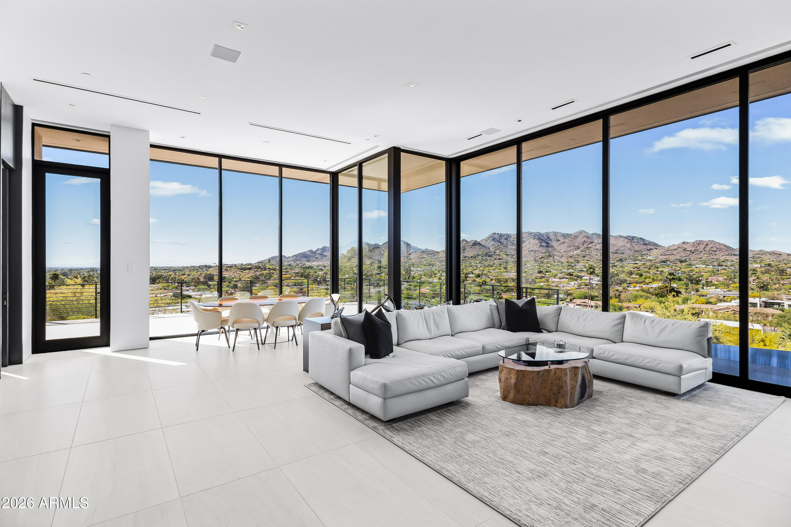 MIRADOR - Residential