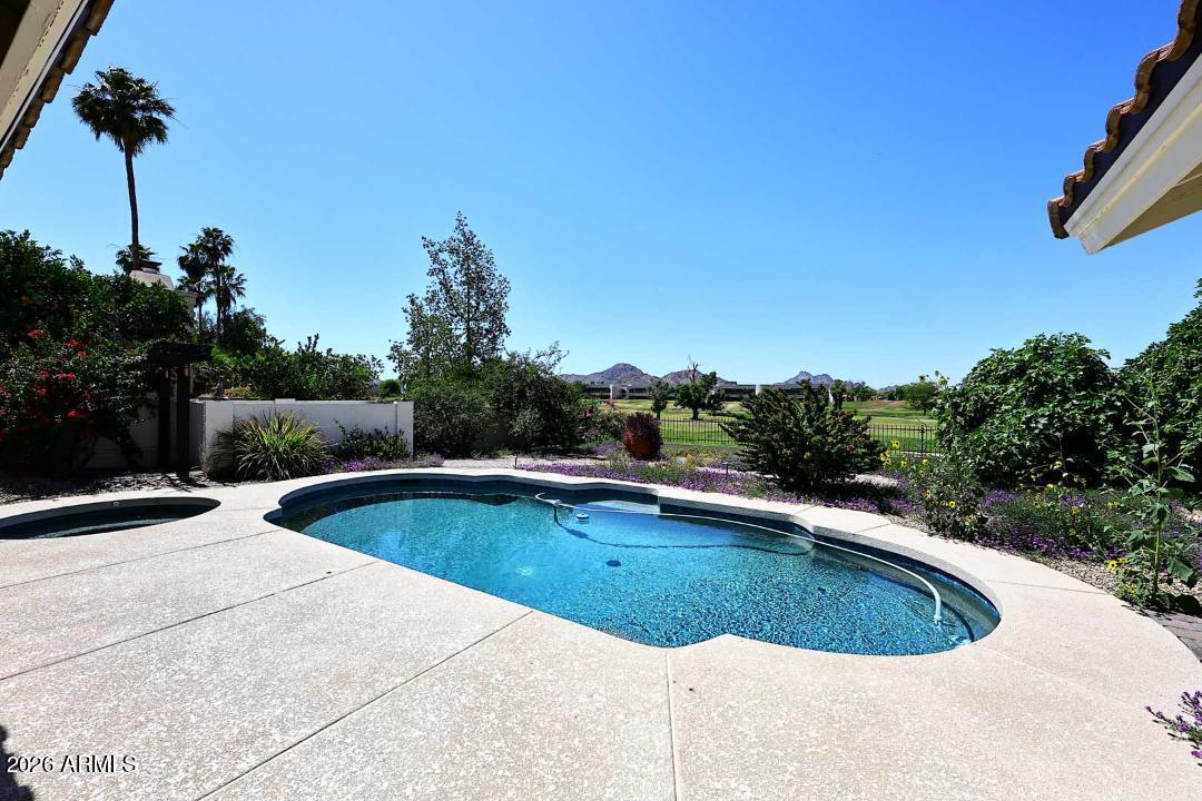 GOLF TERRACE - Residential