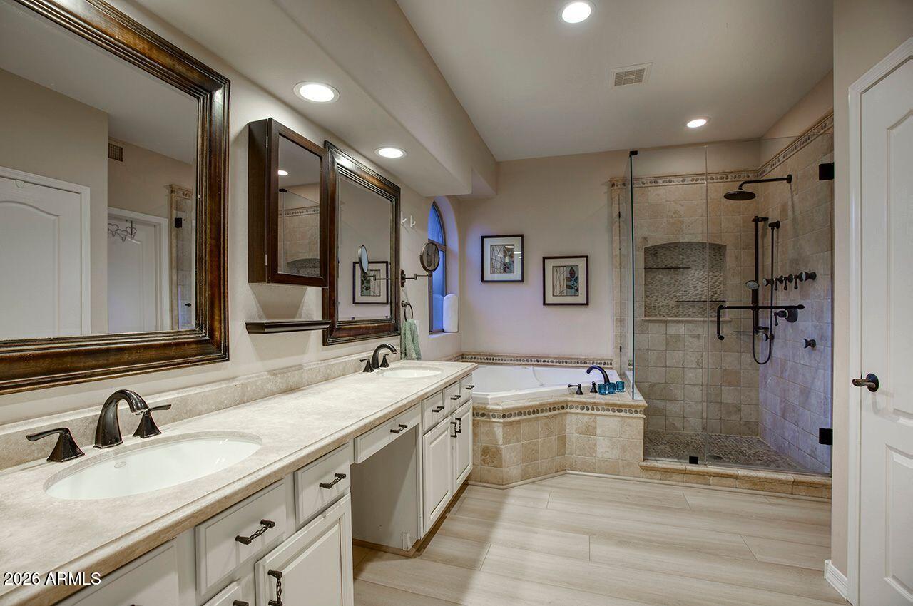TATUM HORIZONS - Residential