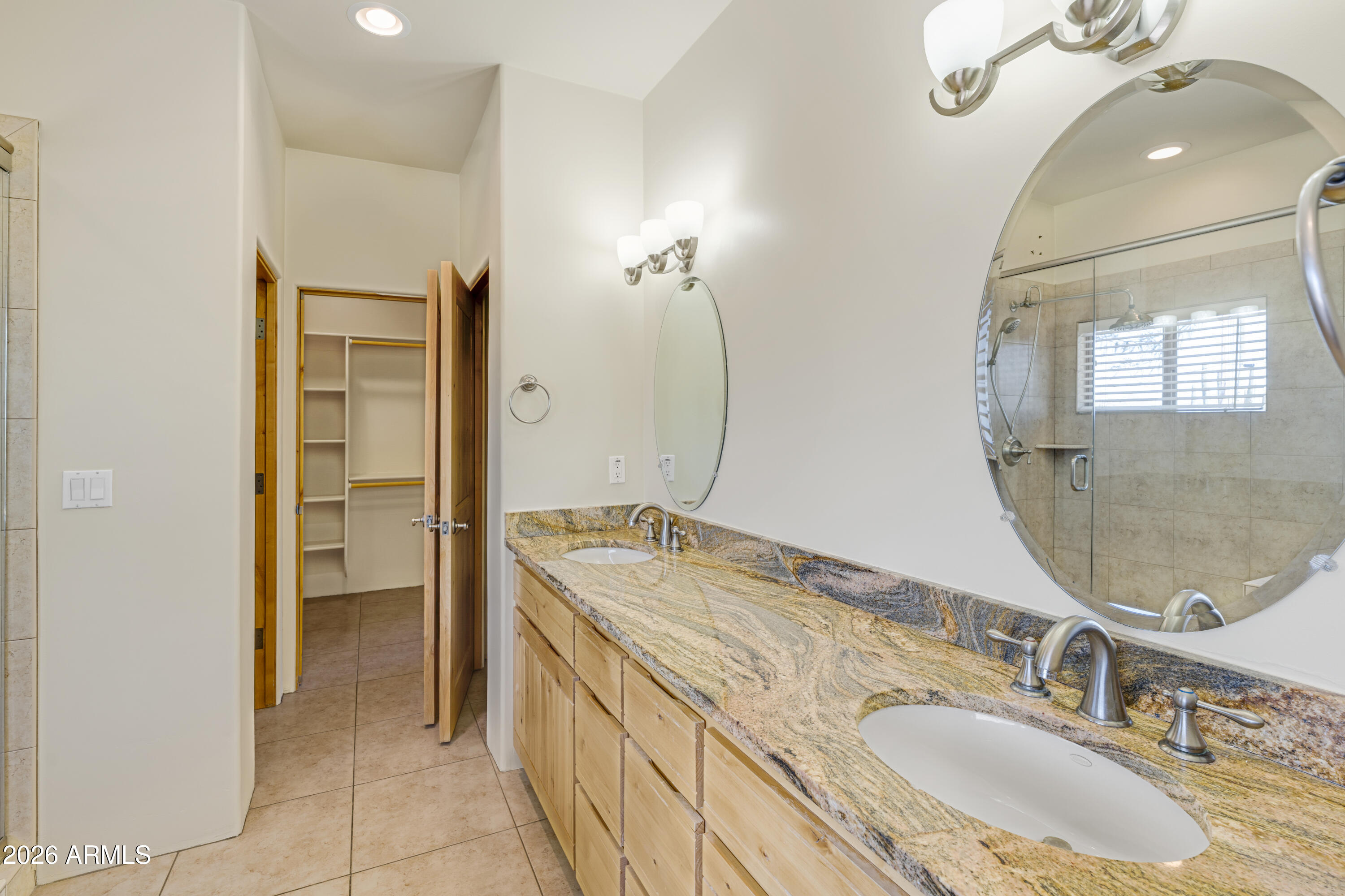 LONGVIEW ESTATES - Residential