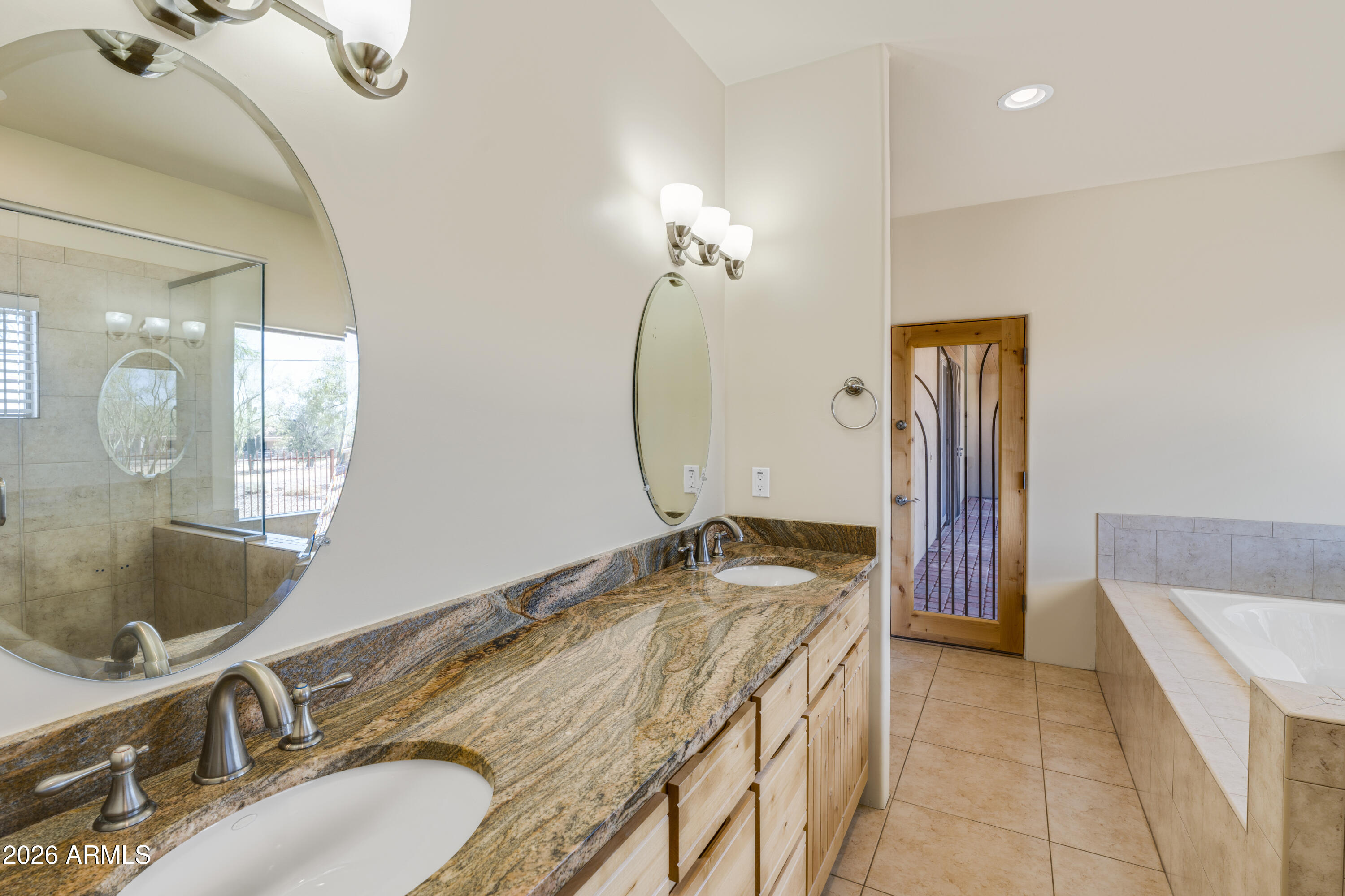 LONGVIEW ESTATES - Residential