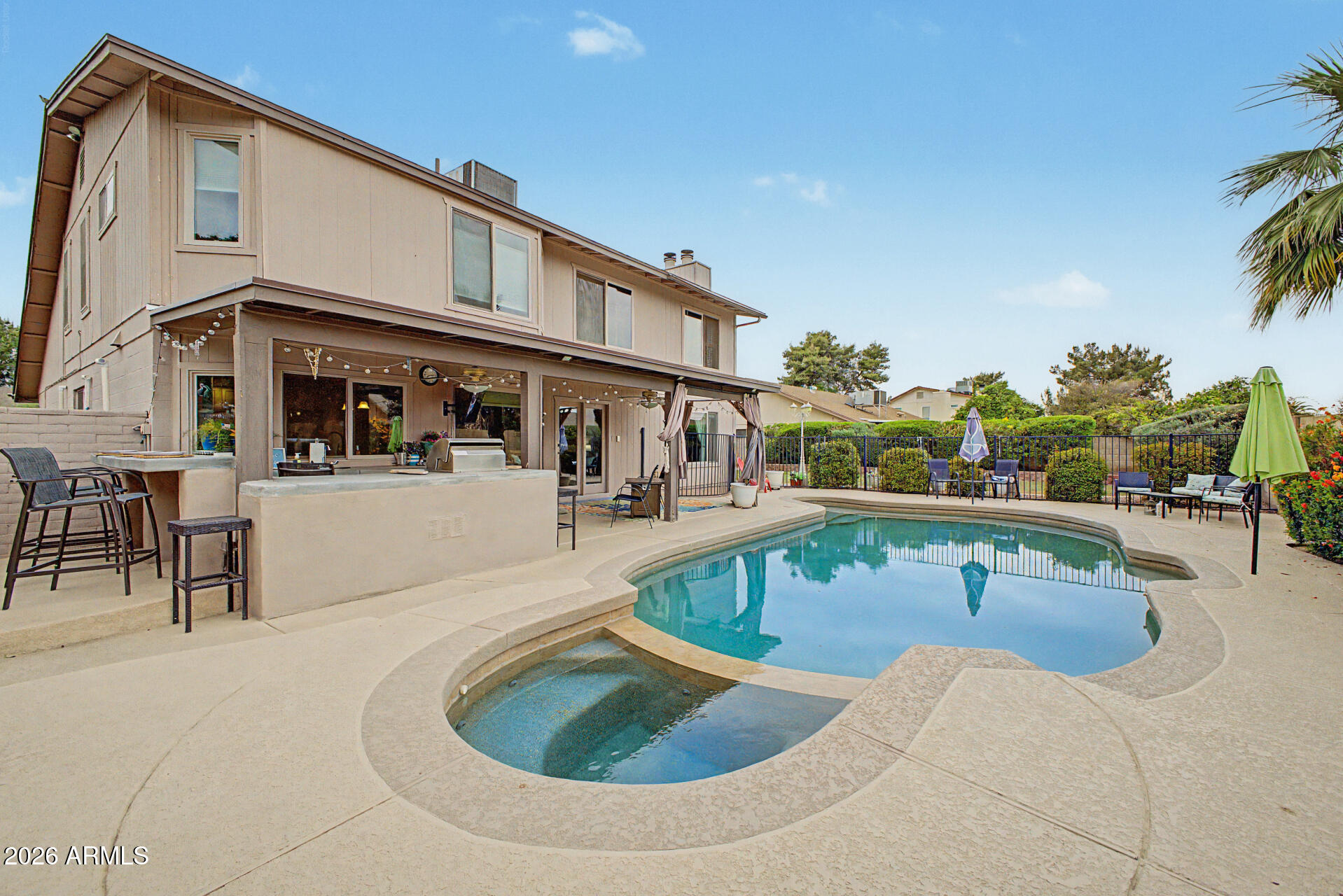 WEST BLUFF - Residential