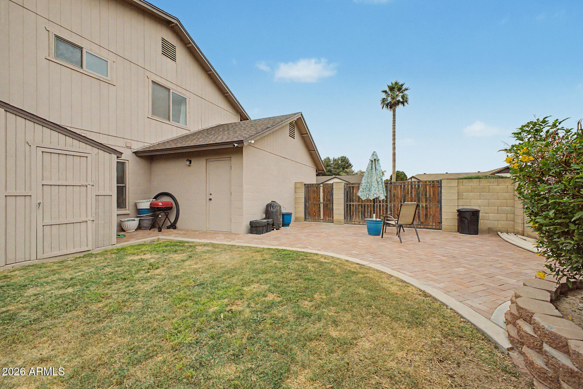WEST BLUFF - Residential