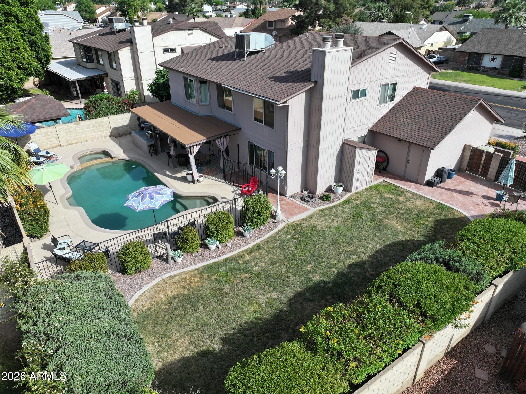 WEST BLUFF - Residential