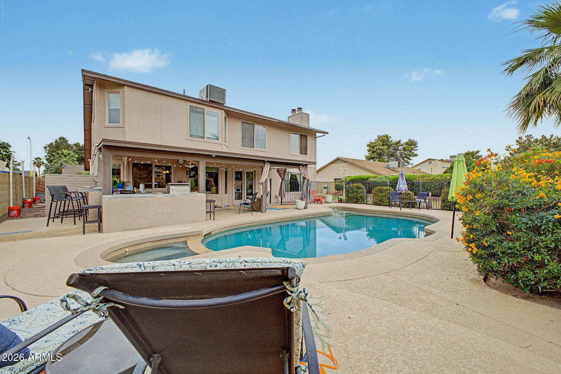 WEST BLUFF - Residential