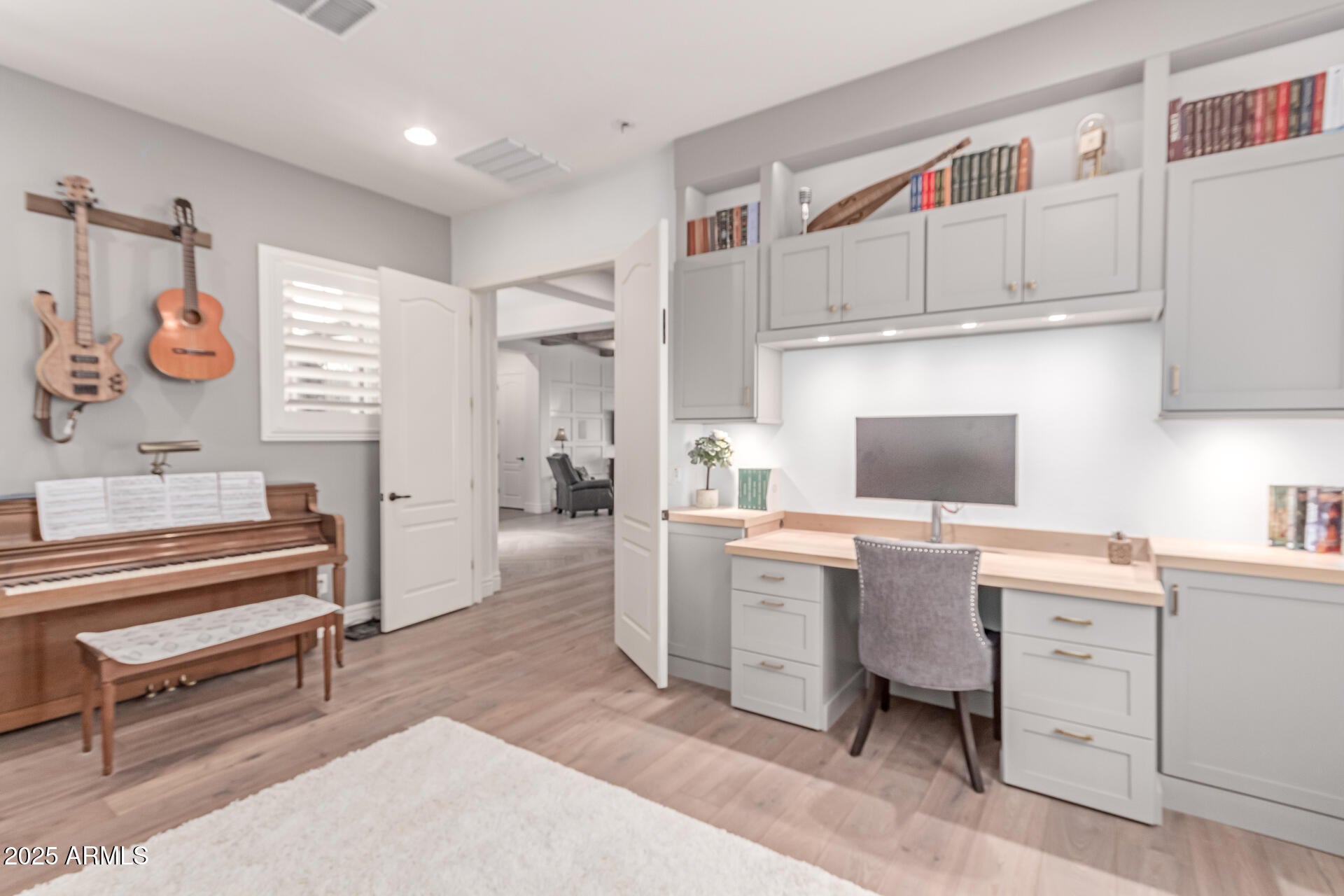 DESERT RIDGE SUPERBLOCK 7 NORTH PARCEL 2 - Residential