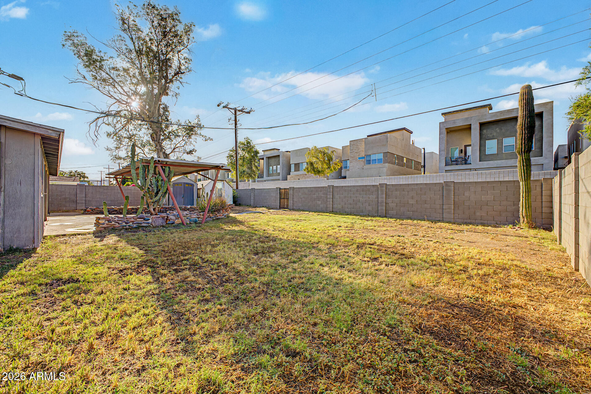PAPAGO PARKWAY - Residential
