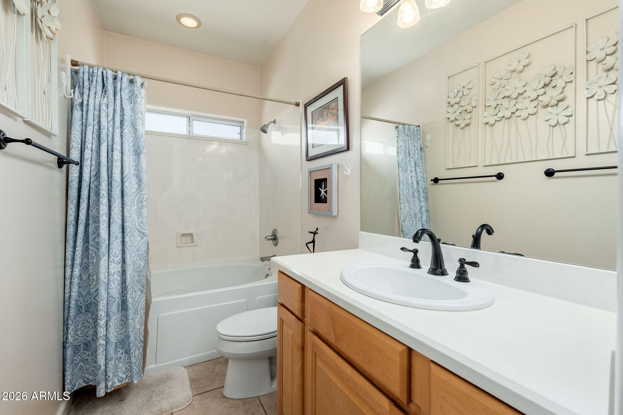 ESTATES AT NORTHRIDGE - Residential