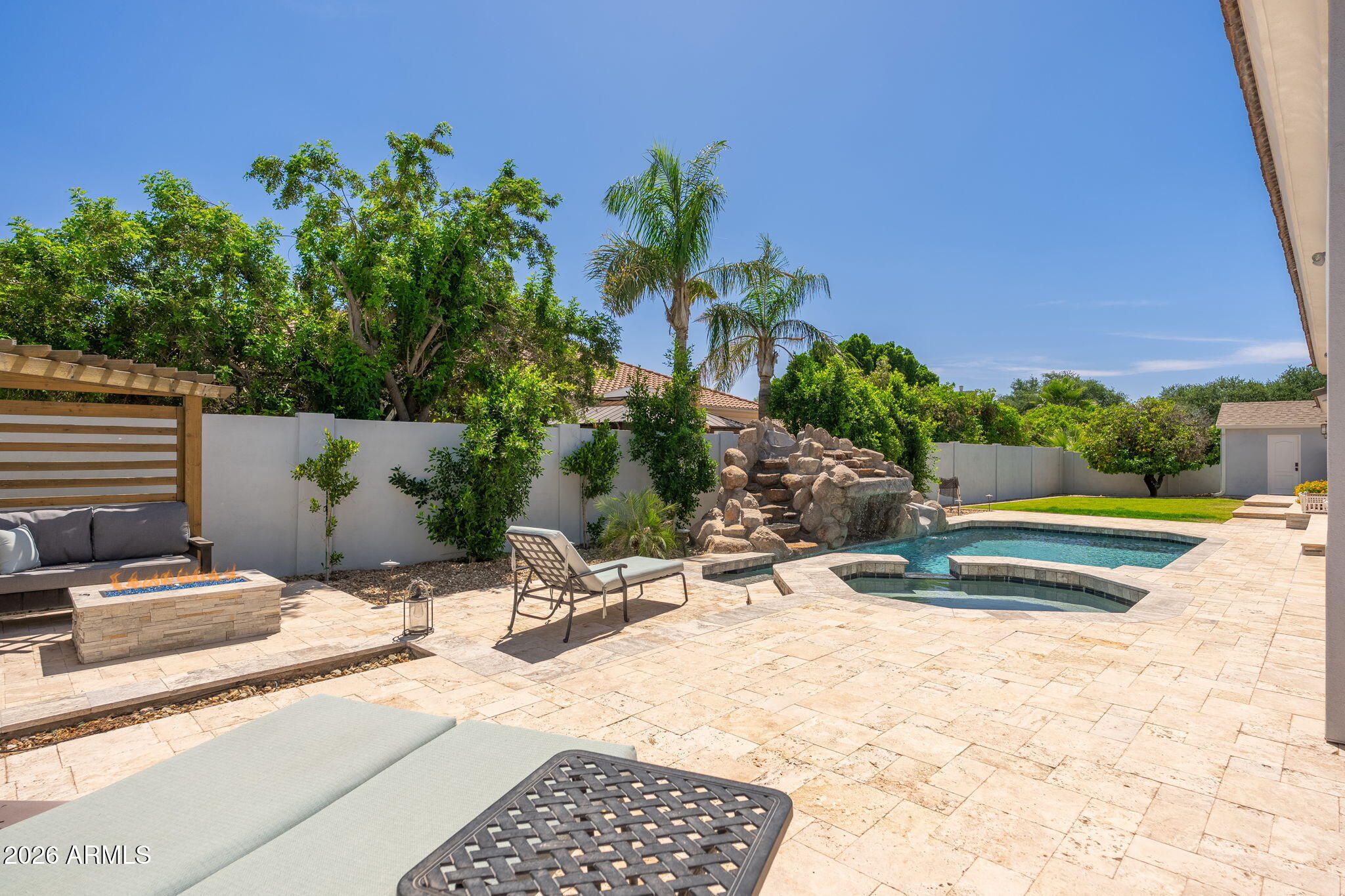 ESTATES AT NORTHRIDGE - Residential