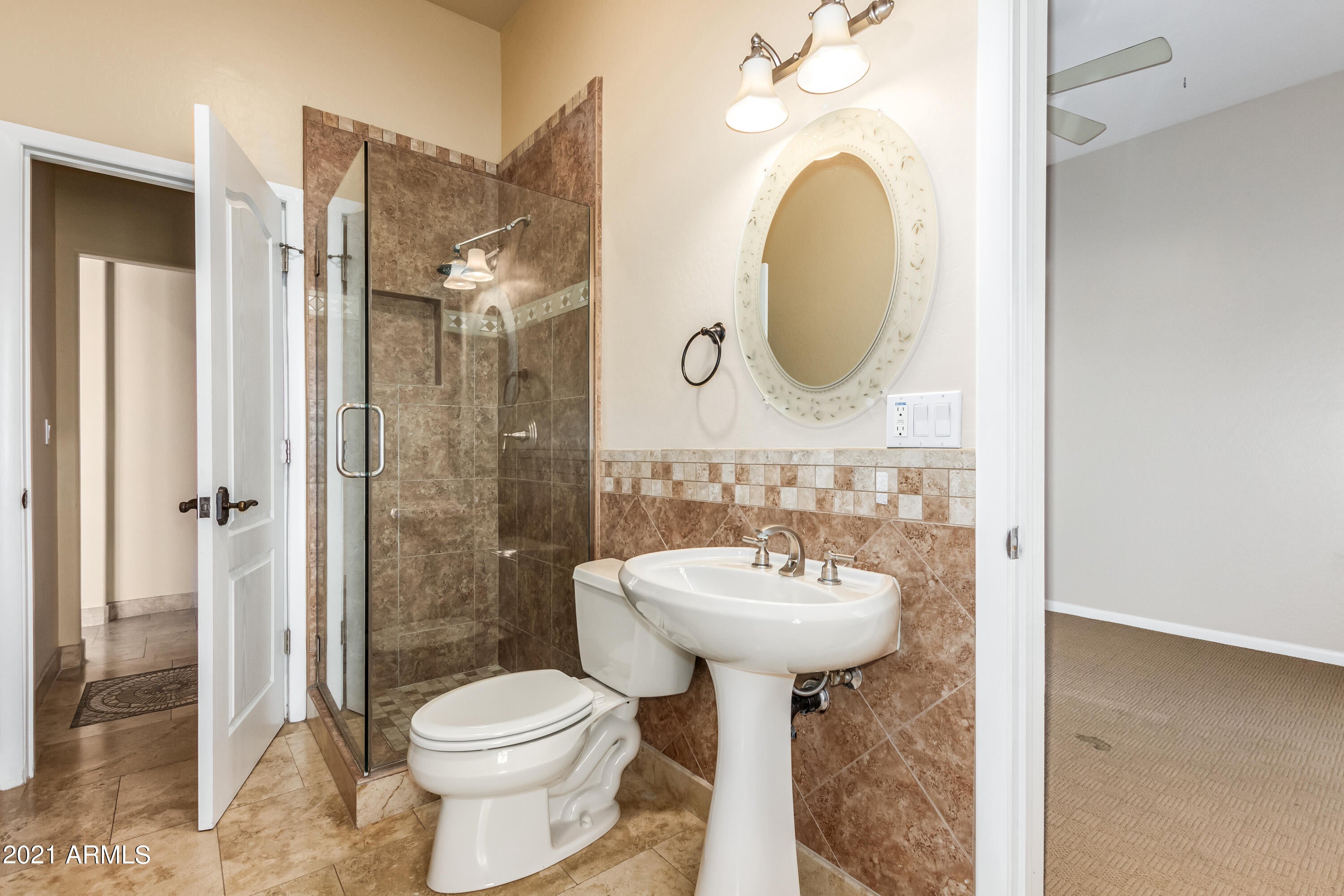 SUNBURST FARMS EAST 5 - Residential
